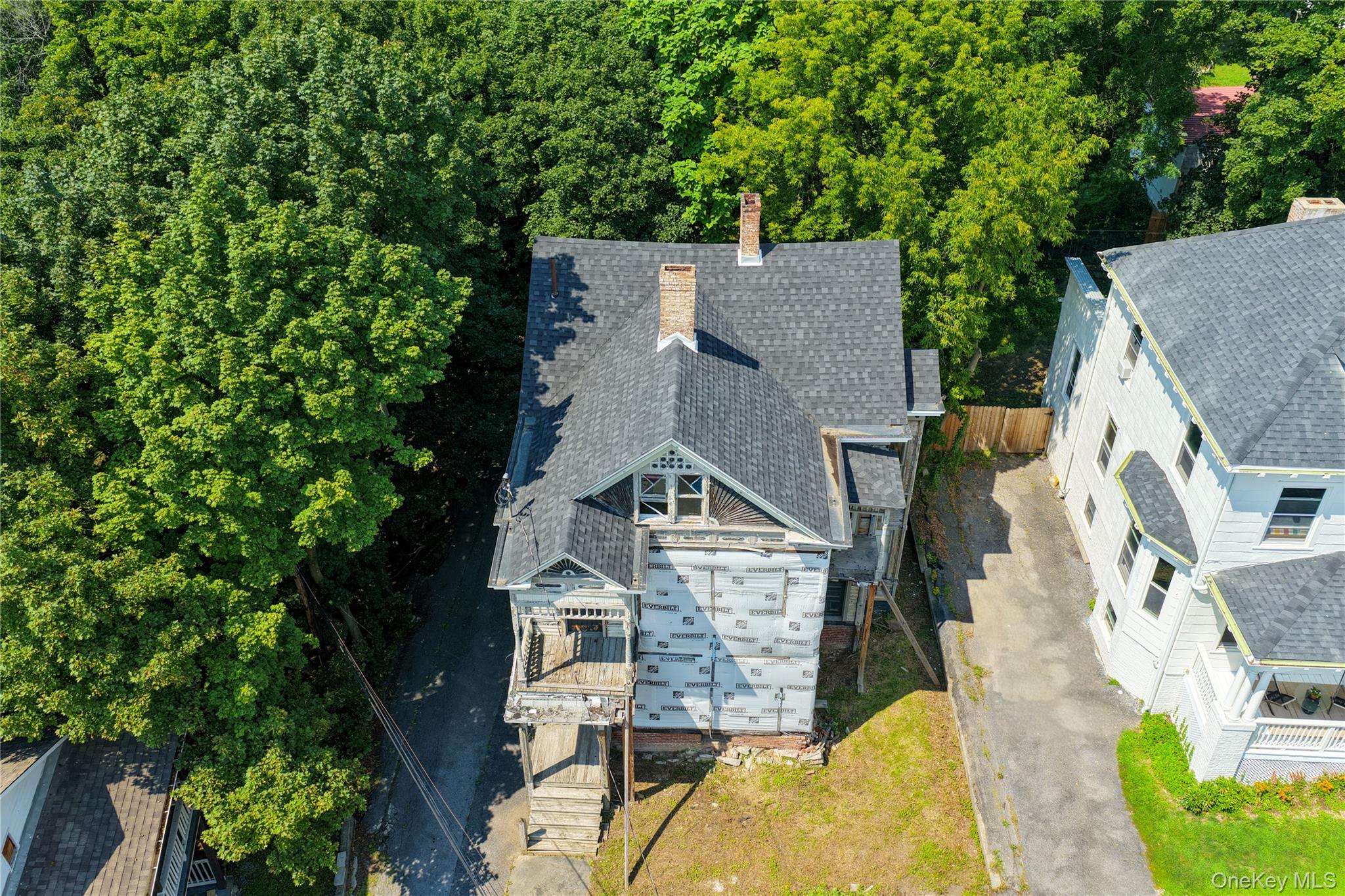 11 Summit Avenue – For Sale photo 3