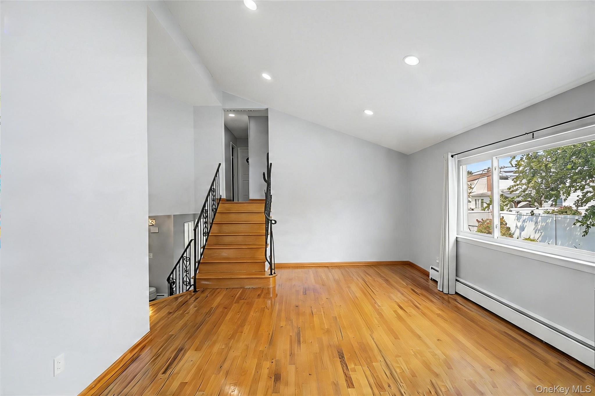 16 Hunt Place – For Sale photo 17