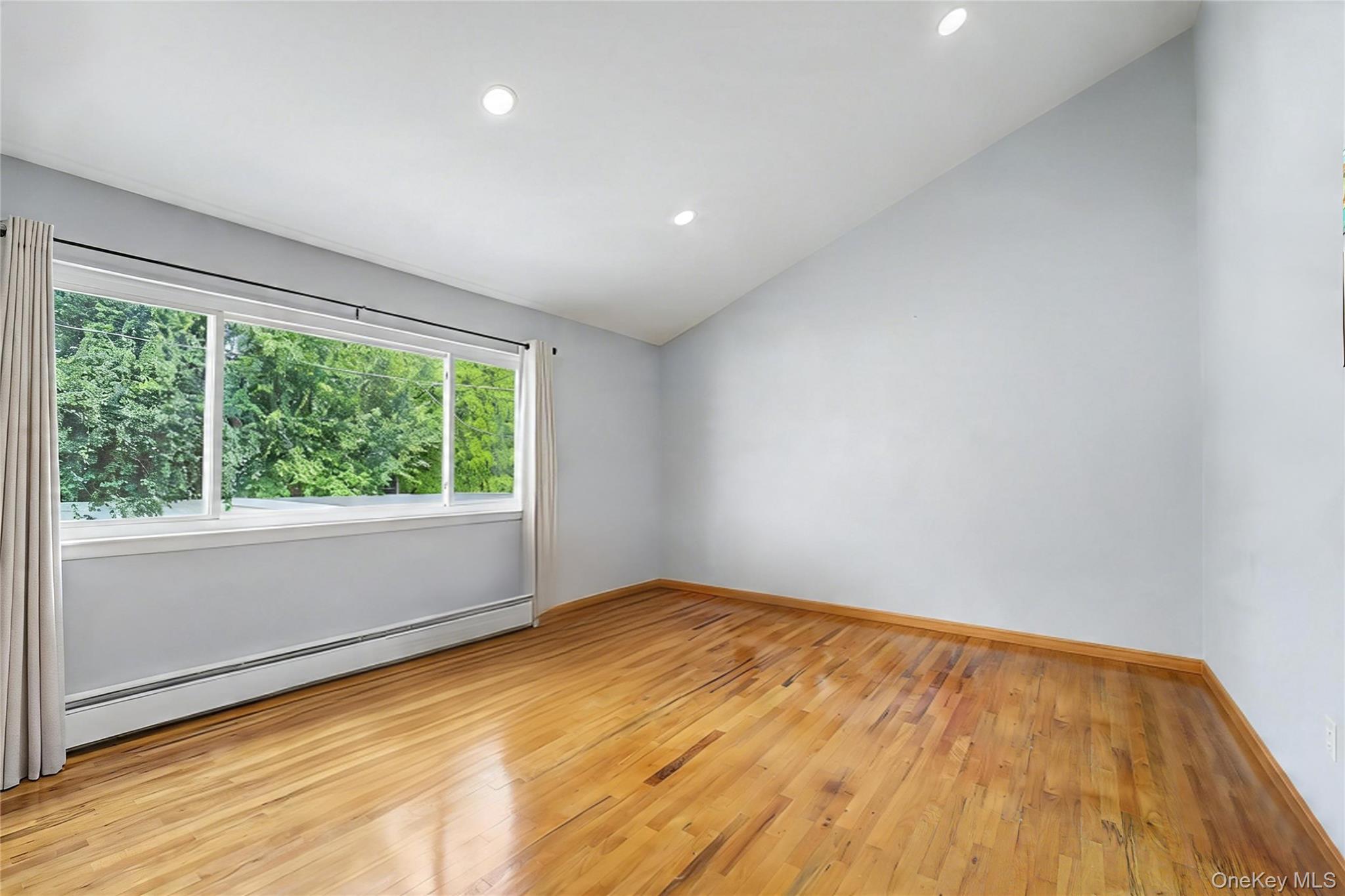 16 Hunt Place – For Sale photo 15