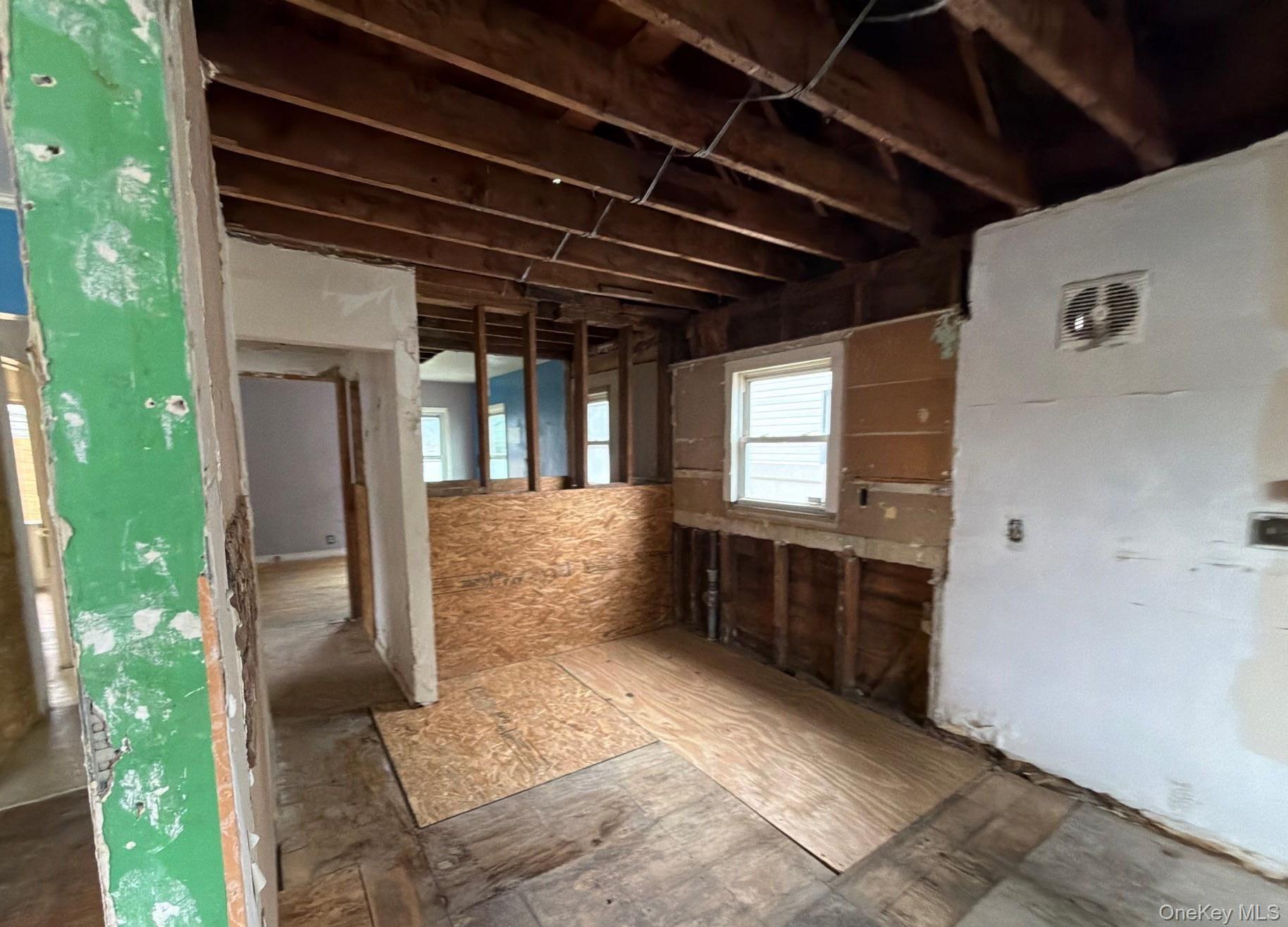 119-11 194th Street – For Sale photo 4