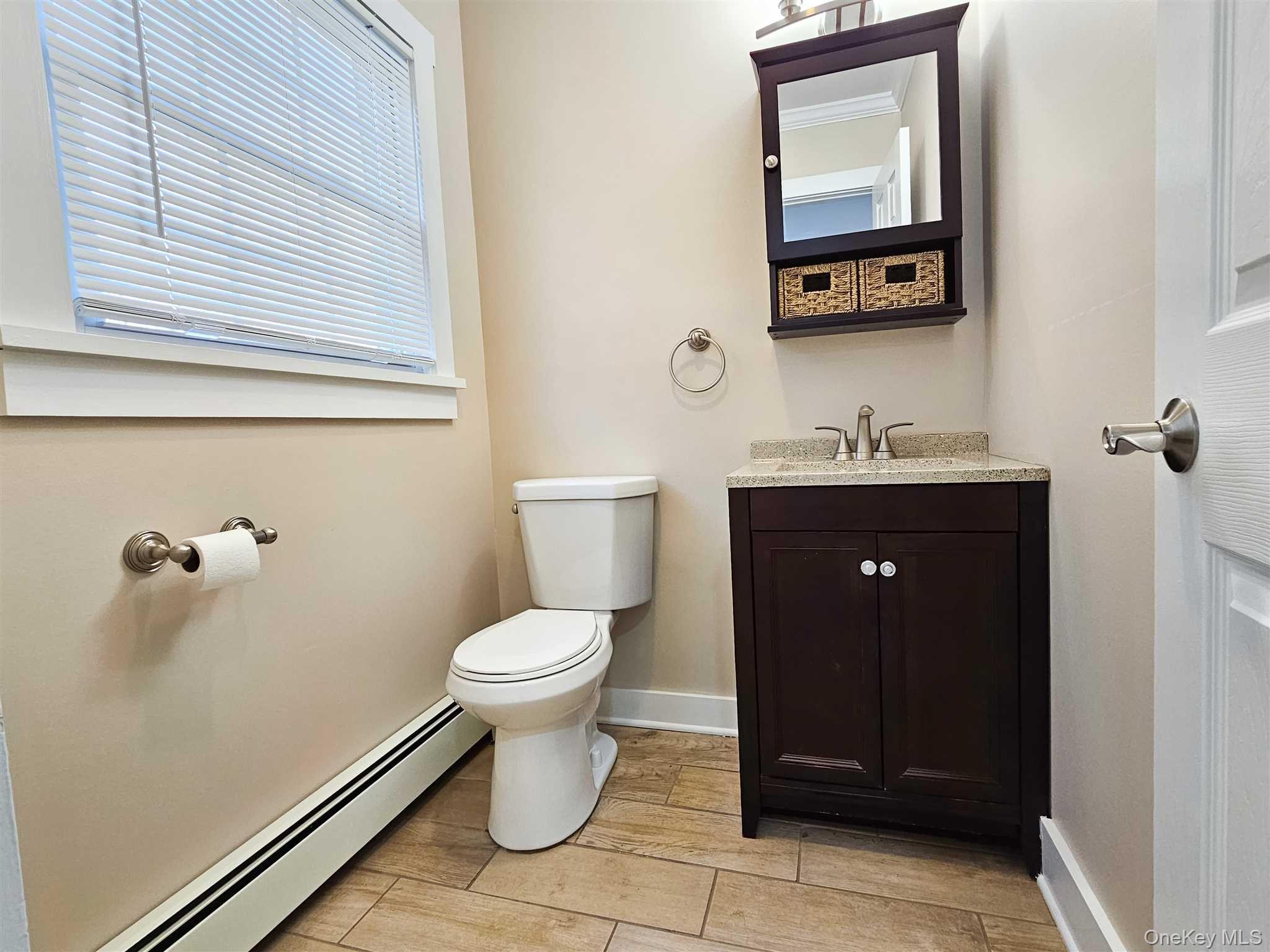 32 Alpine Drive, Unit H photo 8