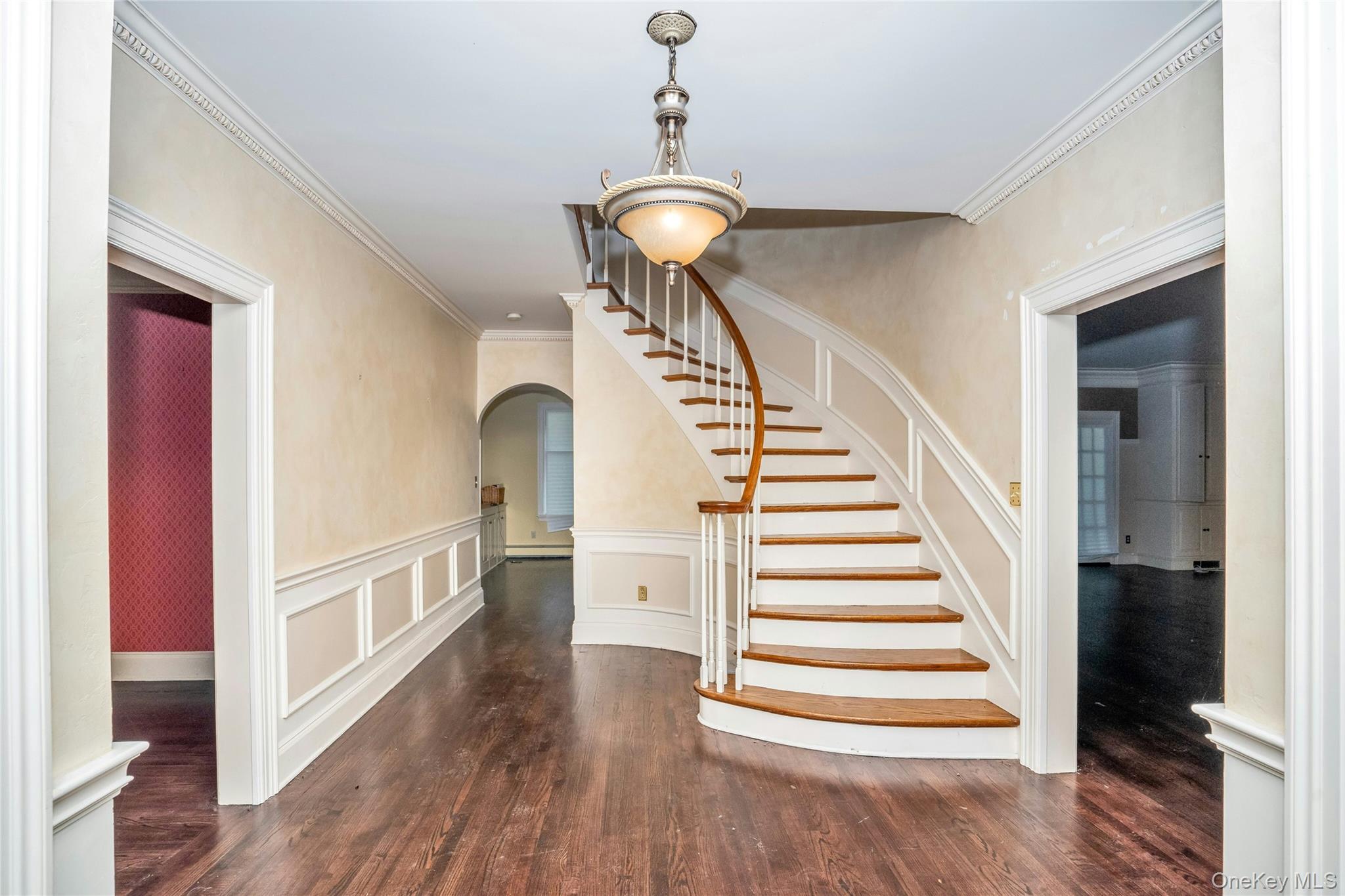 140 Cove Neck Road – For Sale photo 3