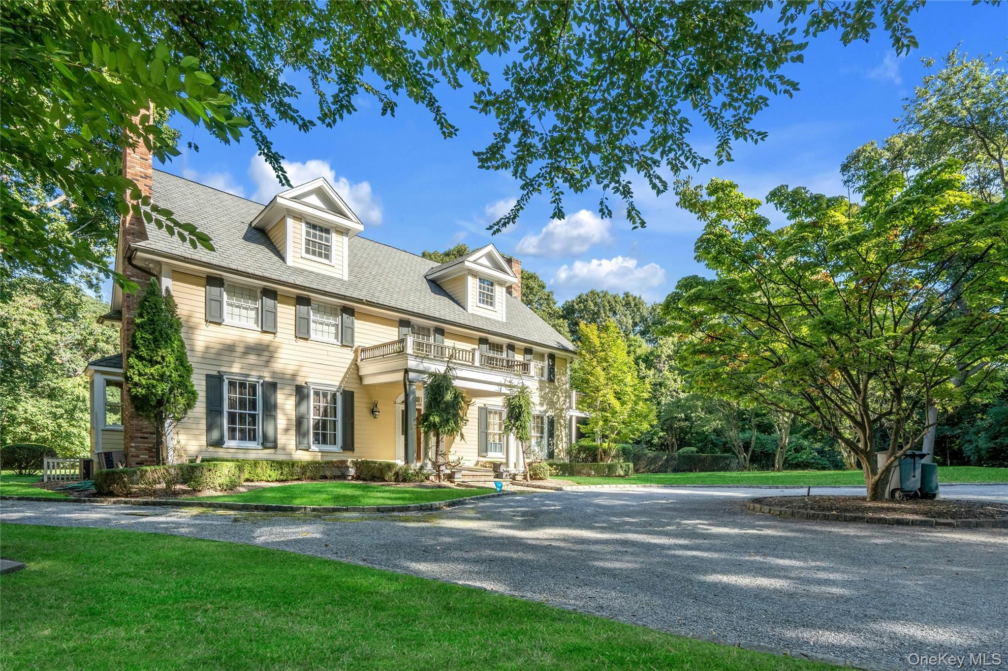 140 Cove Neck Road – For Sale photo 2