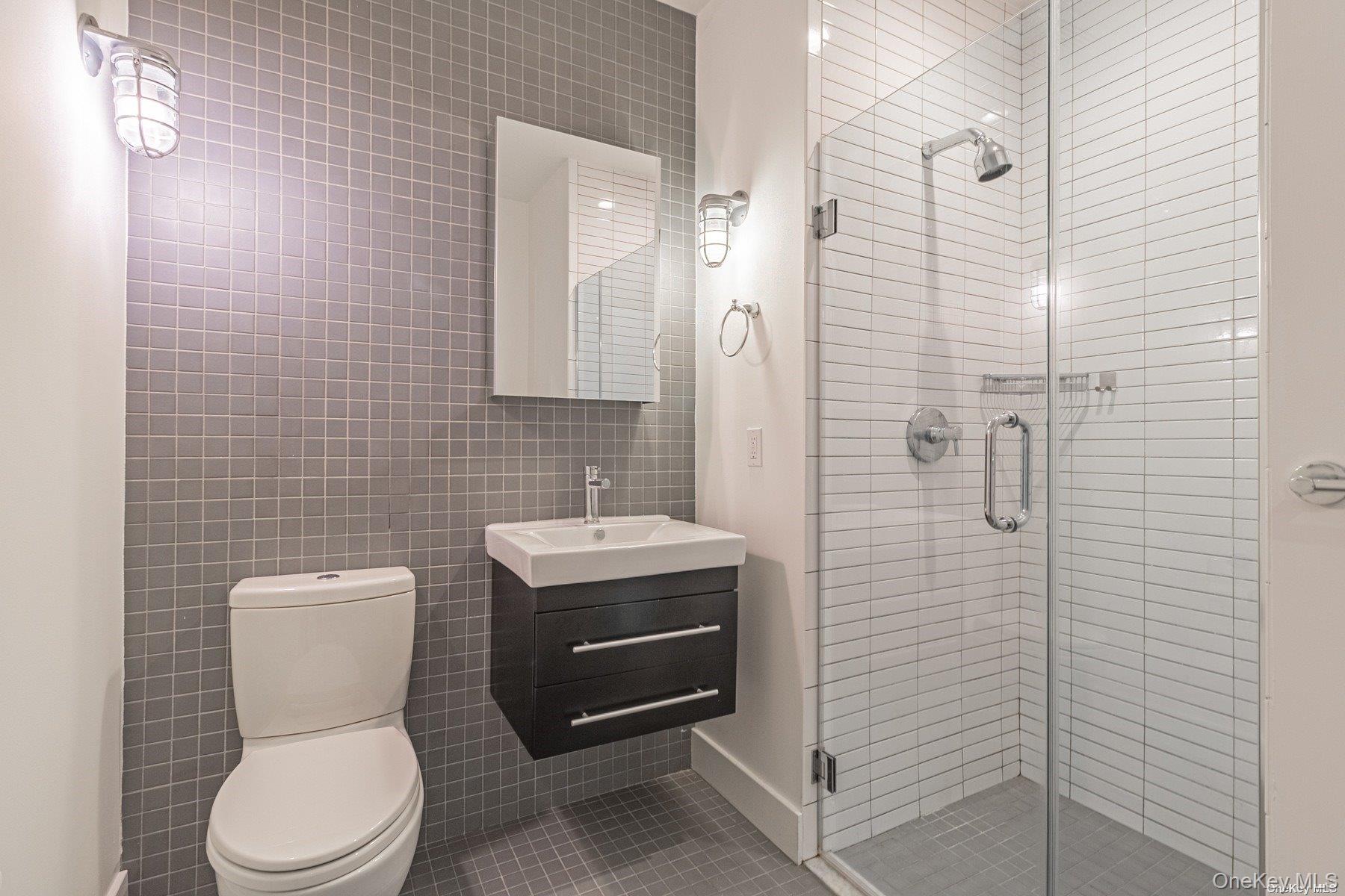 16 Willow Avenue, Unit 2B photo 6