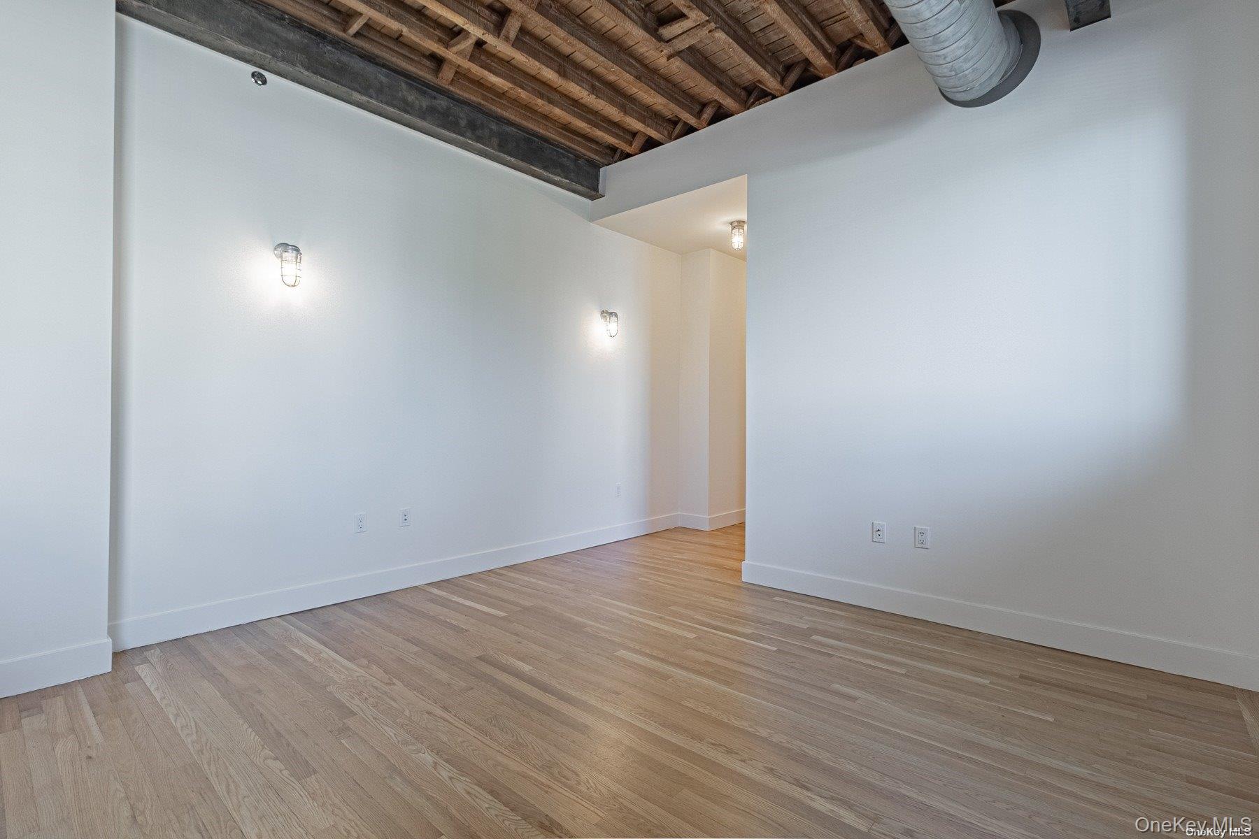 16 Willow Avenue, Unit 2B photo 8