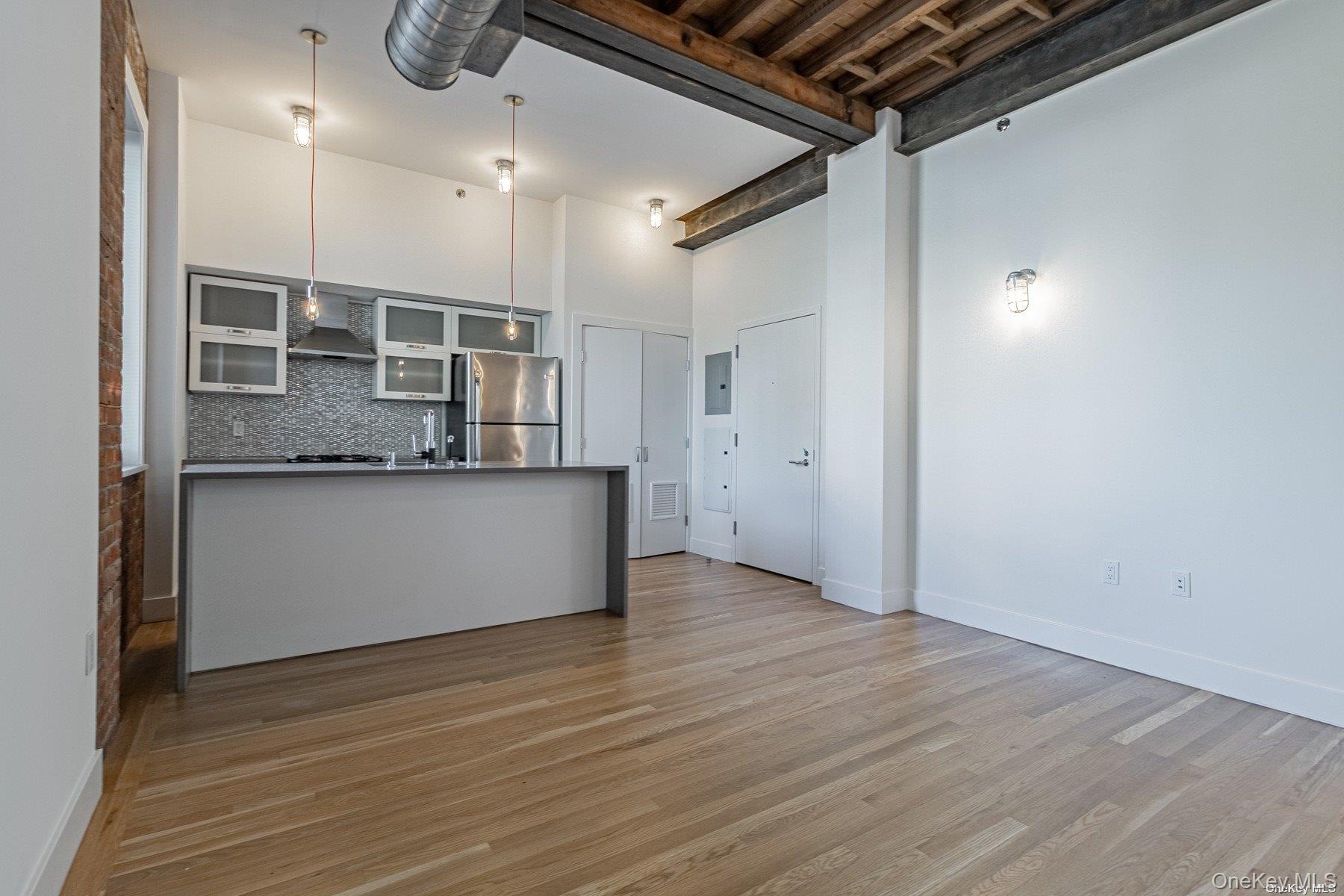 16 Willow Avenue, Unit 2B photo 10