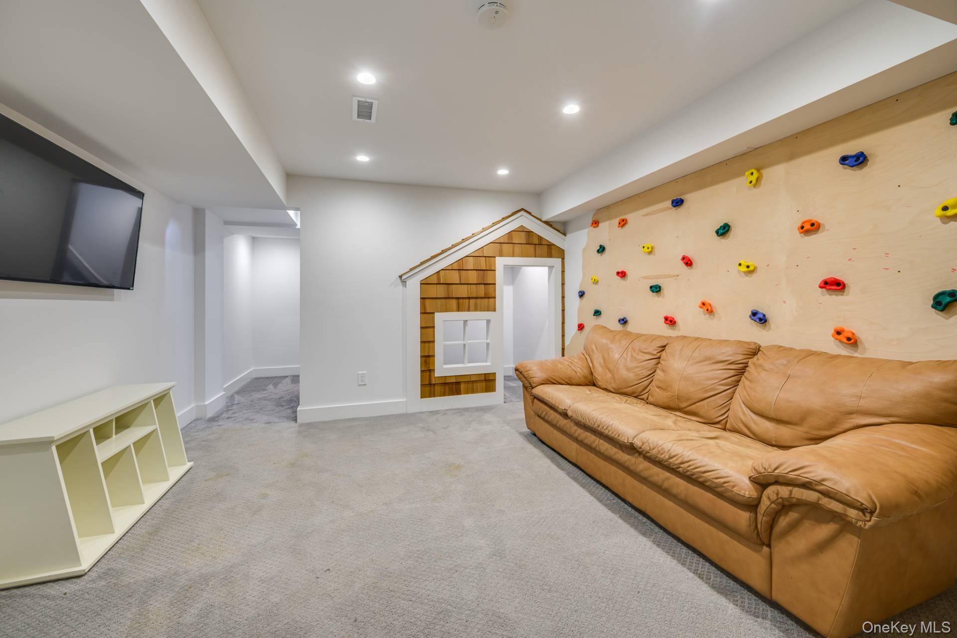 7 Amys Path – For Sale photo 23
