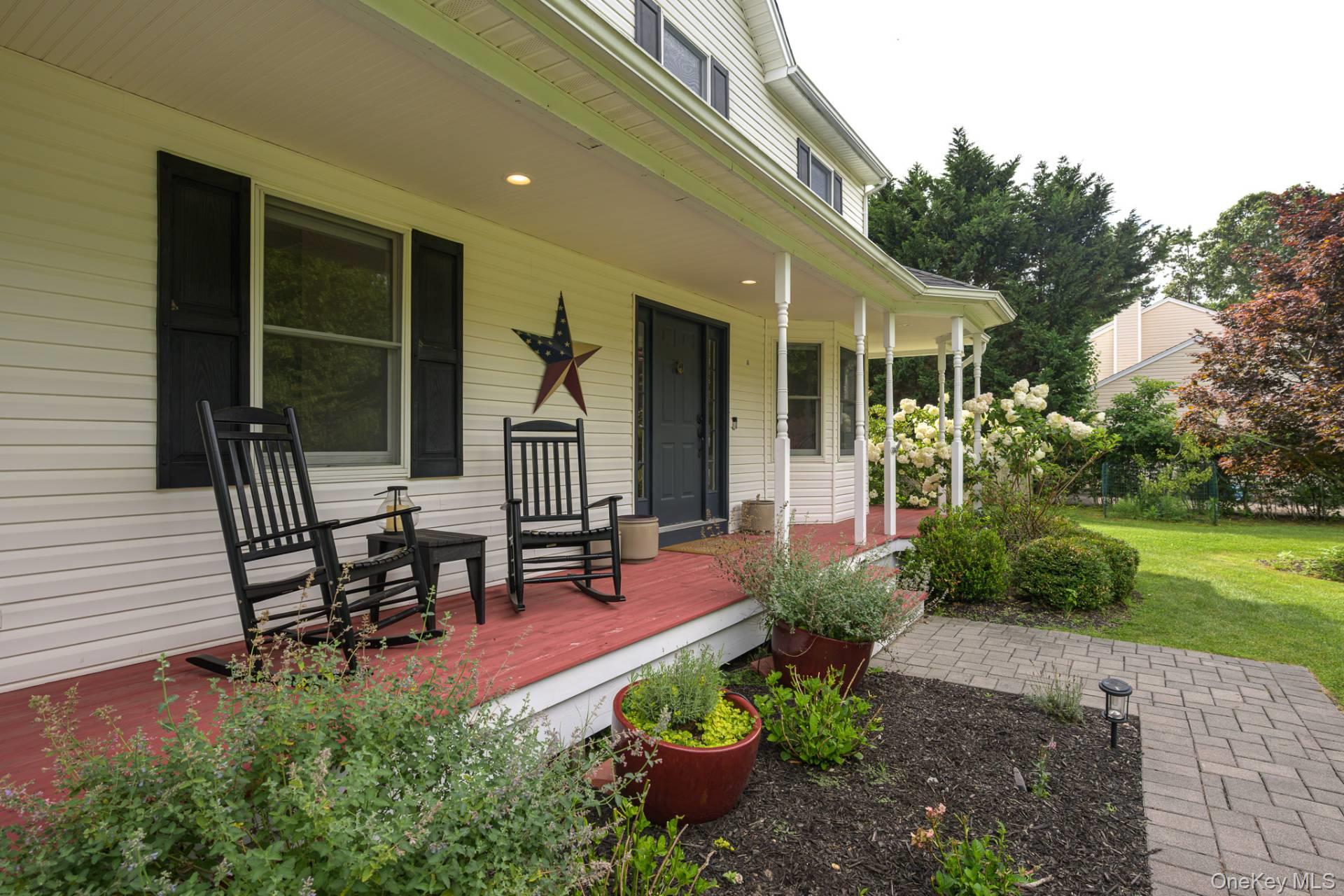 7 Amys Path – For Sale photo 3