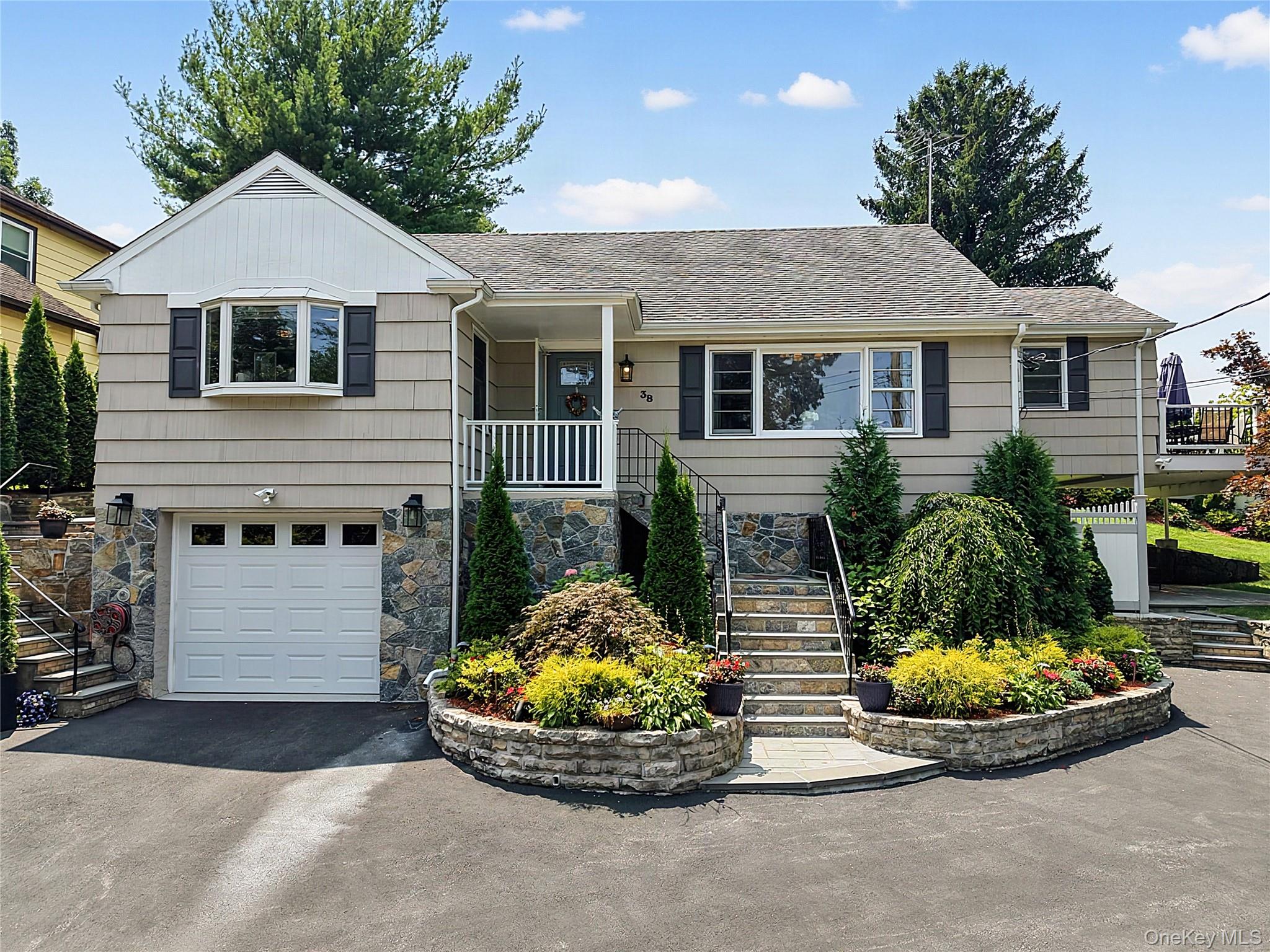 38 Harney Road – For Sale