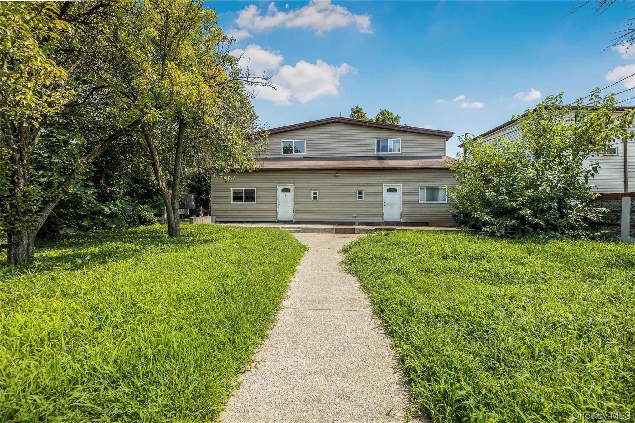 419 Harding Park – For Sale photo 8