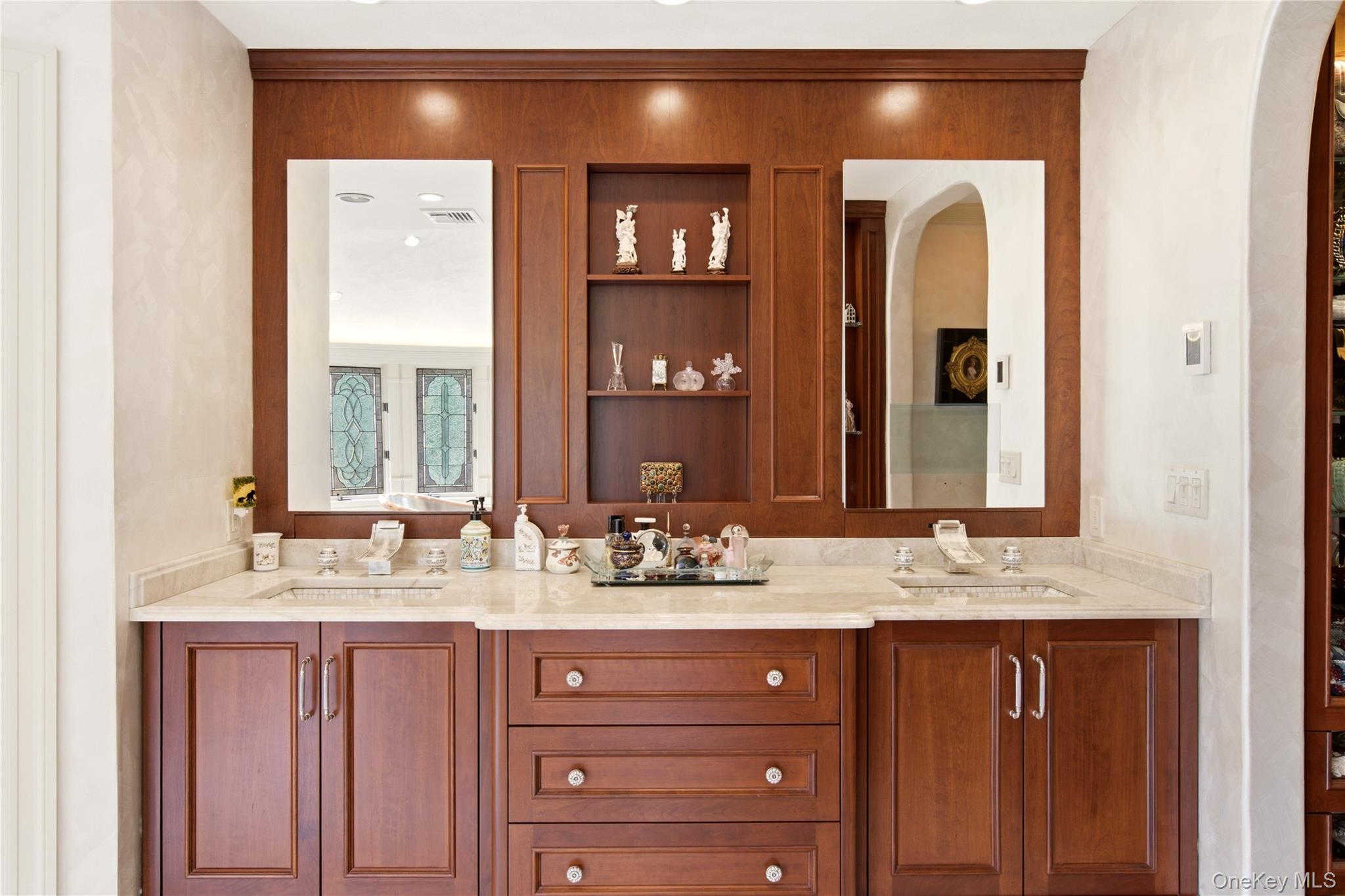 27 Amber Lane – For Sale photo 26