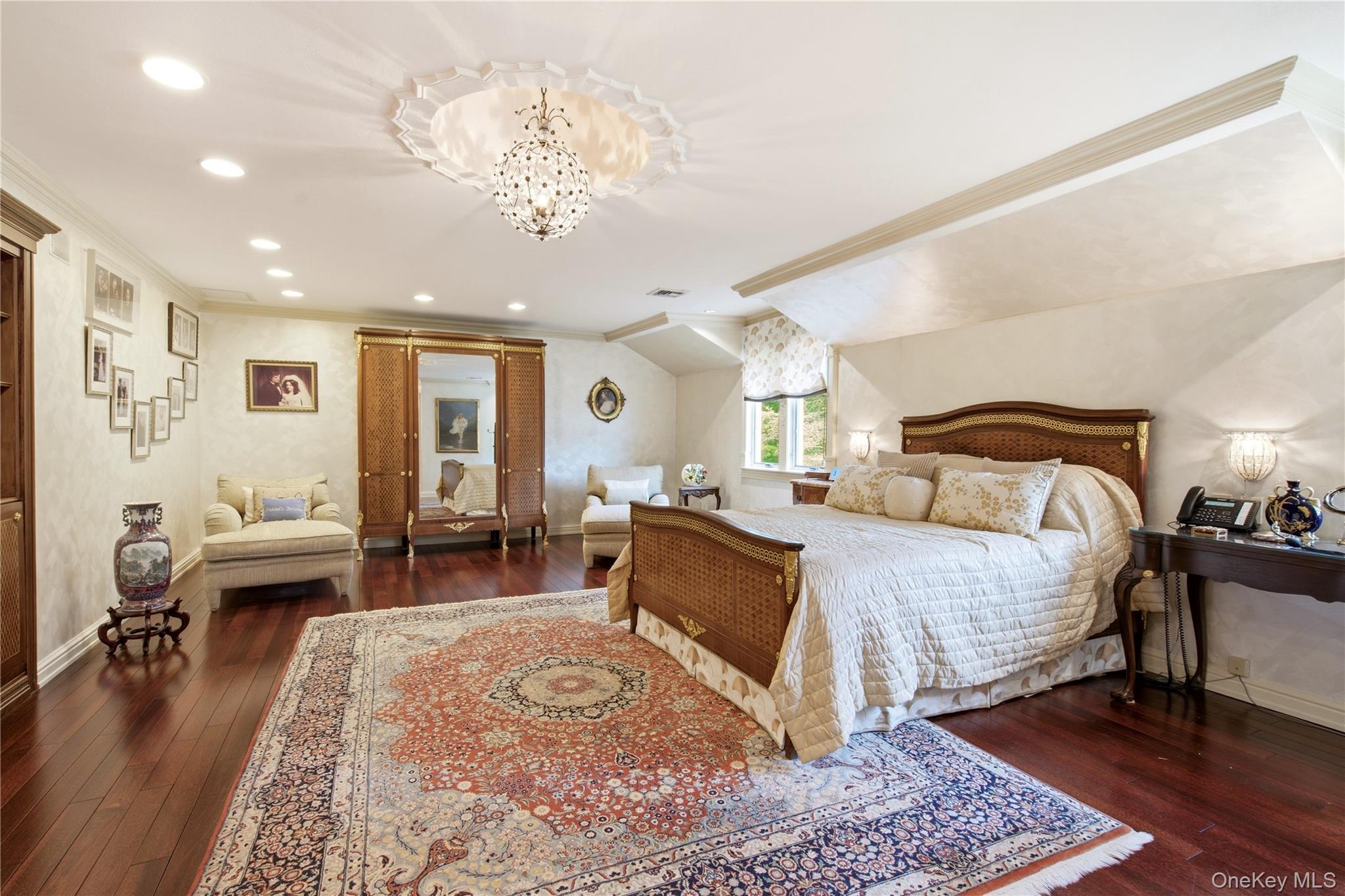 27 Amber Lane – For Sale photo 22