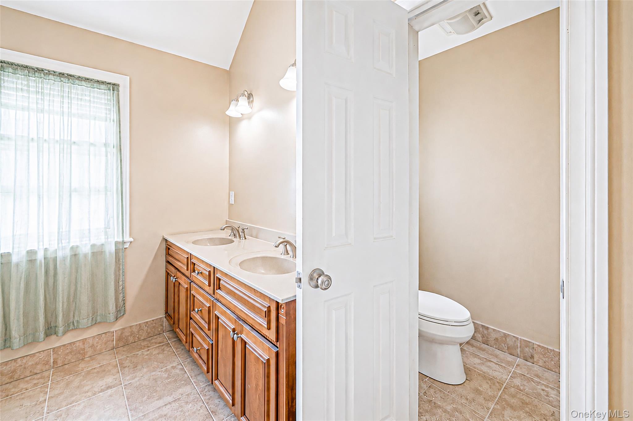 143 Meadow Path – For Sale photo 29