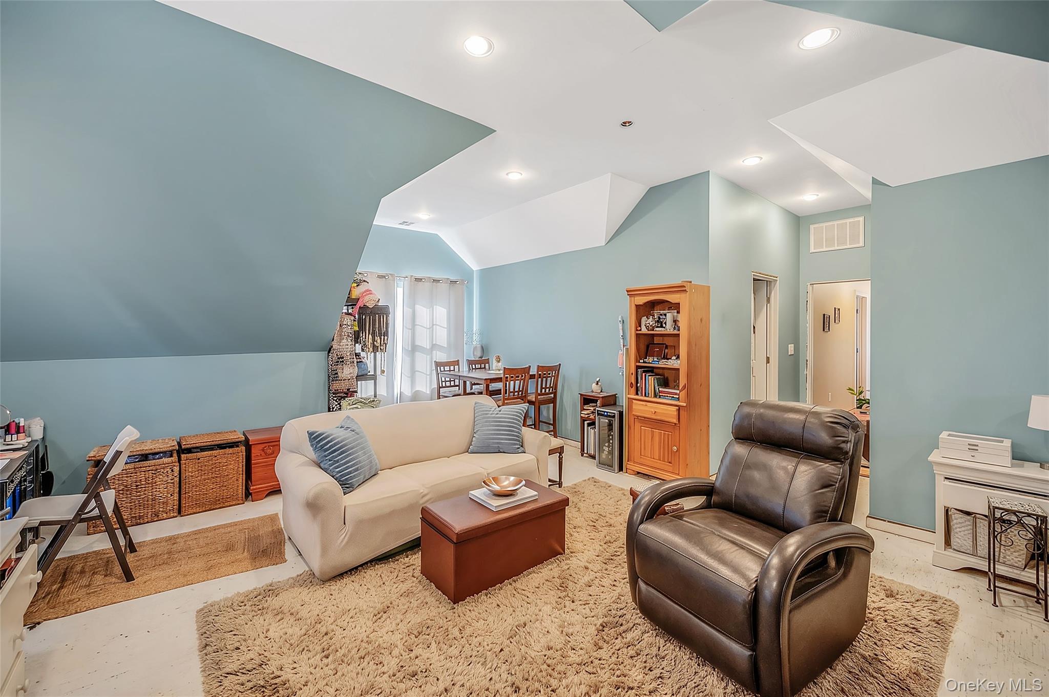 143 Meadow Path – For Sale photo 20