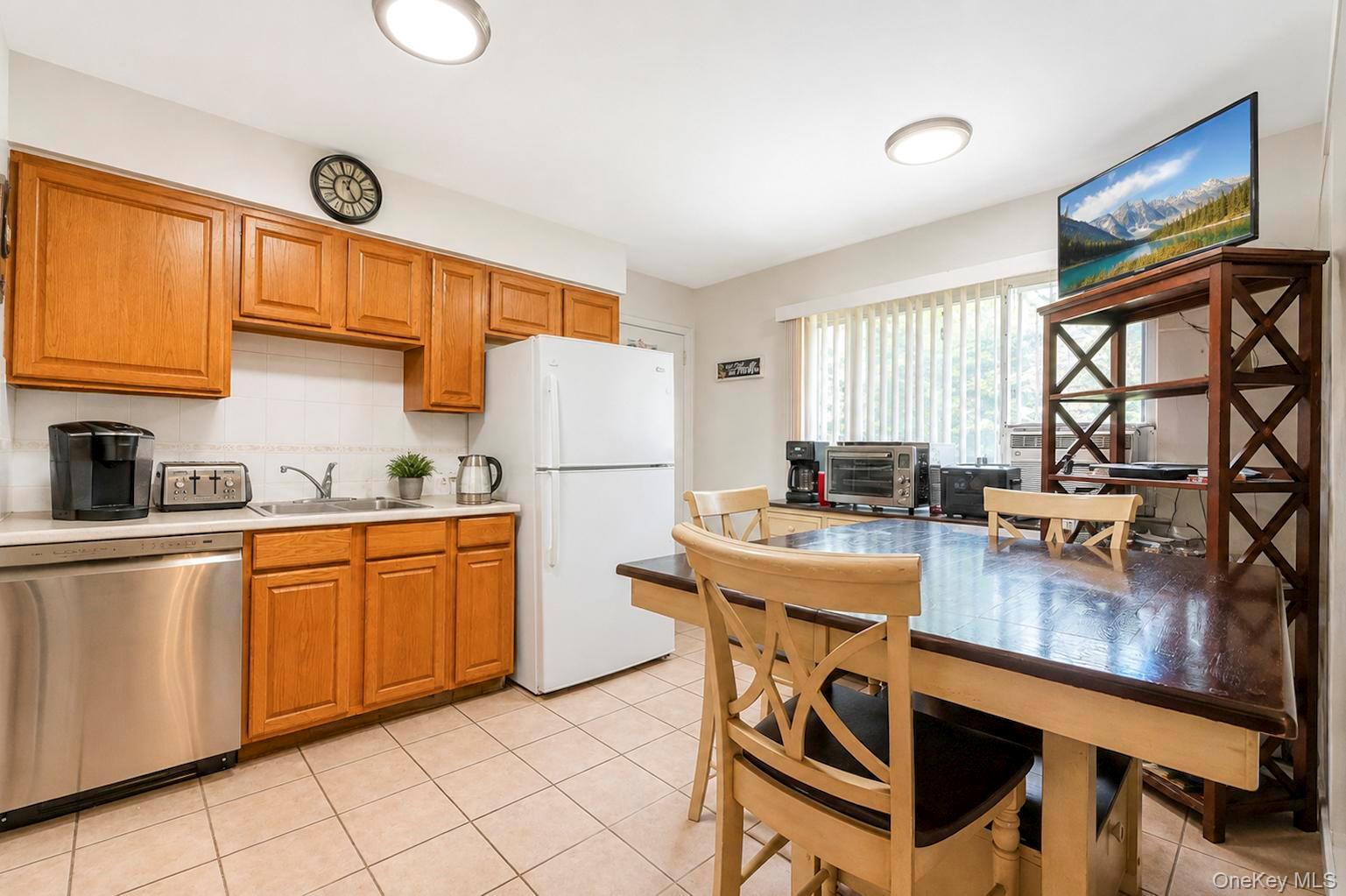 617 granny – For Sale photo 5
