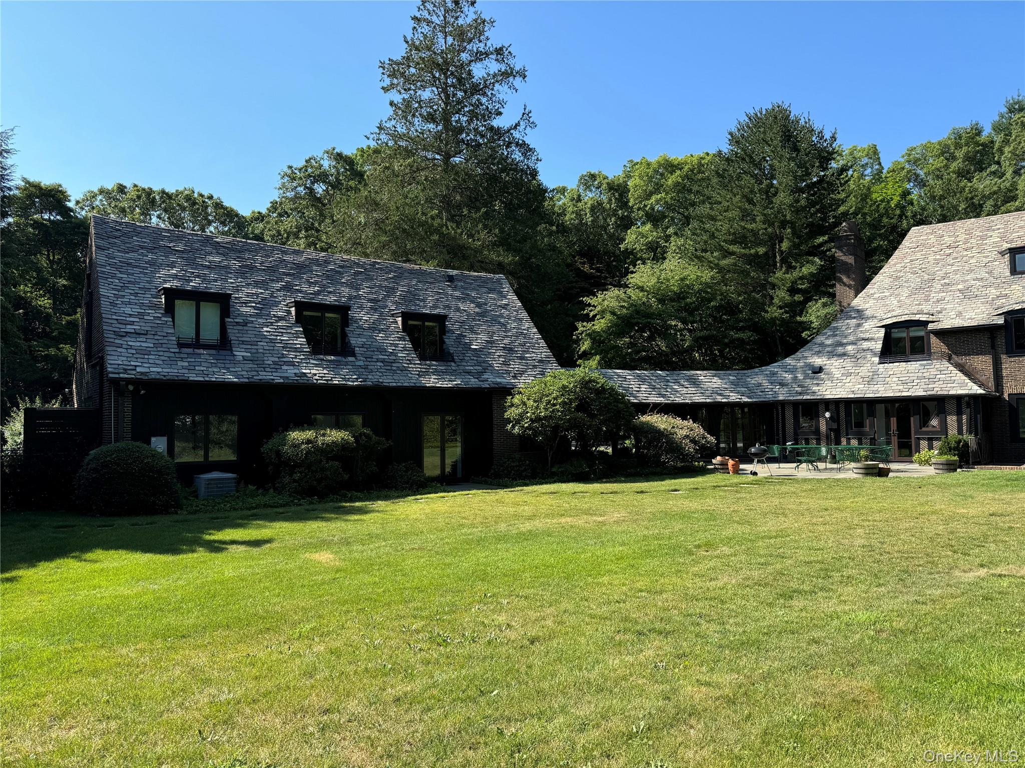 8 Valley Road Road – For Rent photo 31
