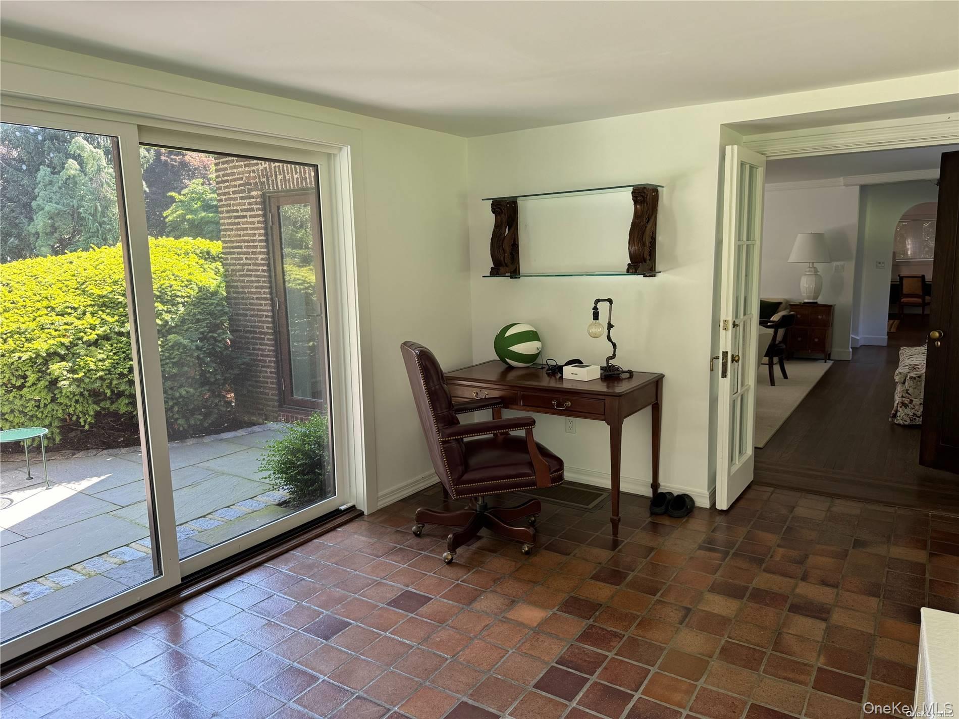 8 Valley Road Road – For Rent photo 7