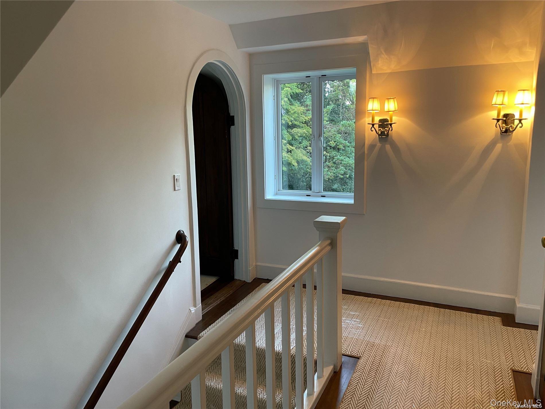 8 Valley Road Road – For Rent photo 12