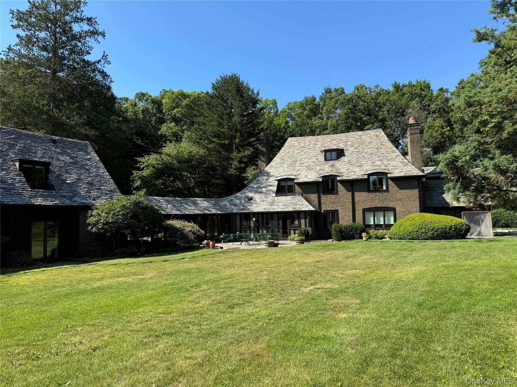 8 Valley Road Road – For Rent photo 30