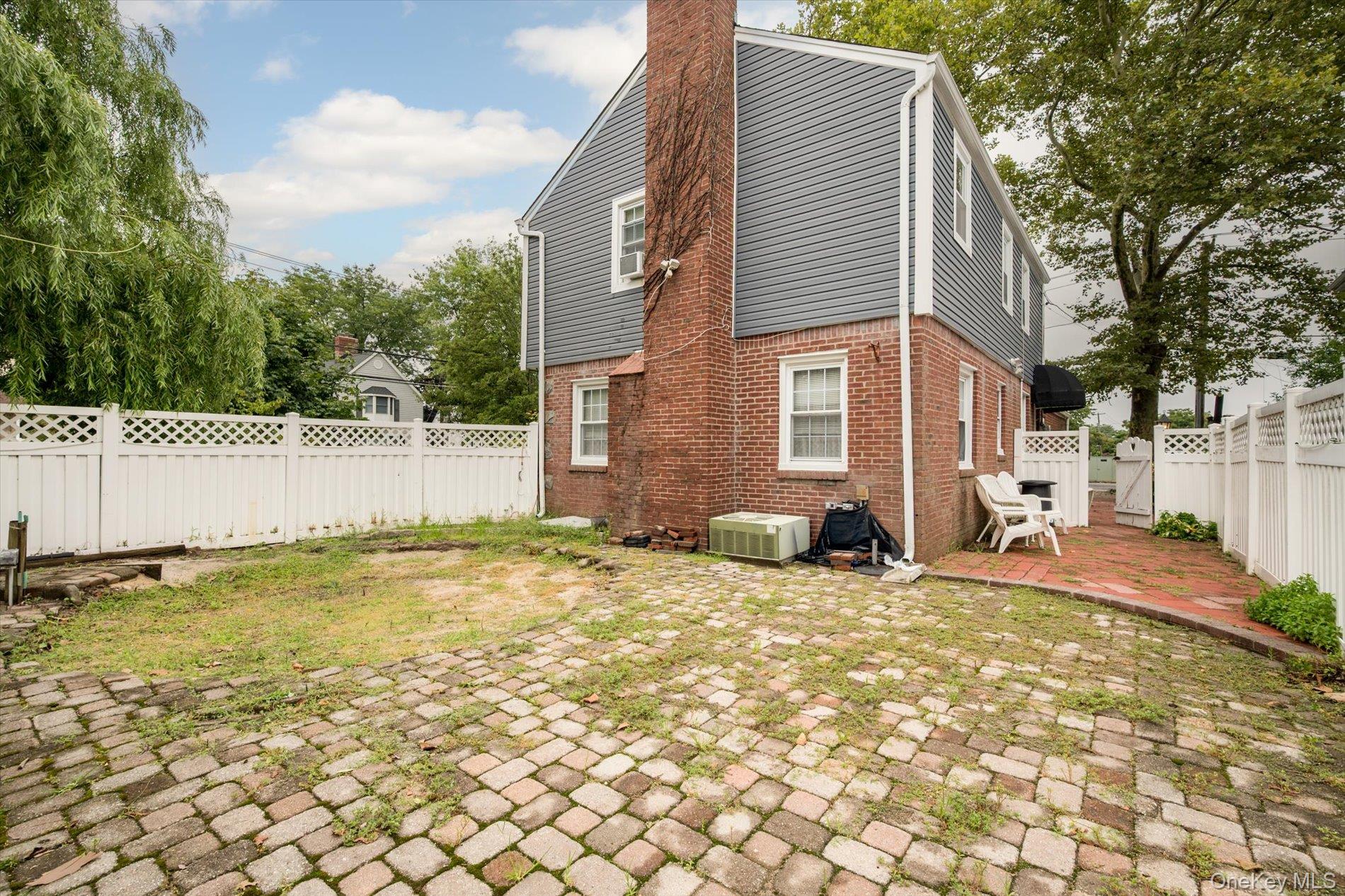 2563 Milburn Avenue – For Sale photo 20