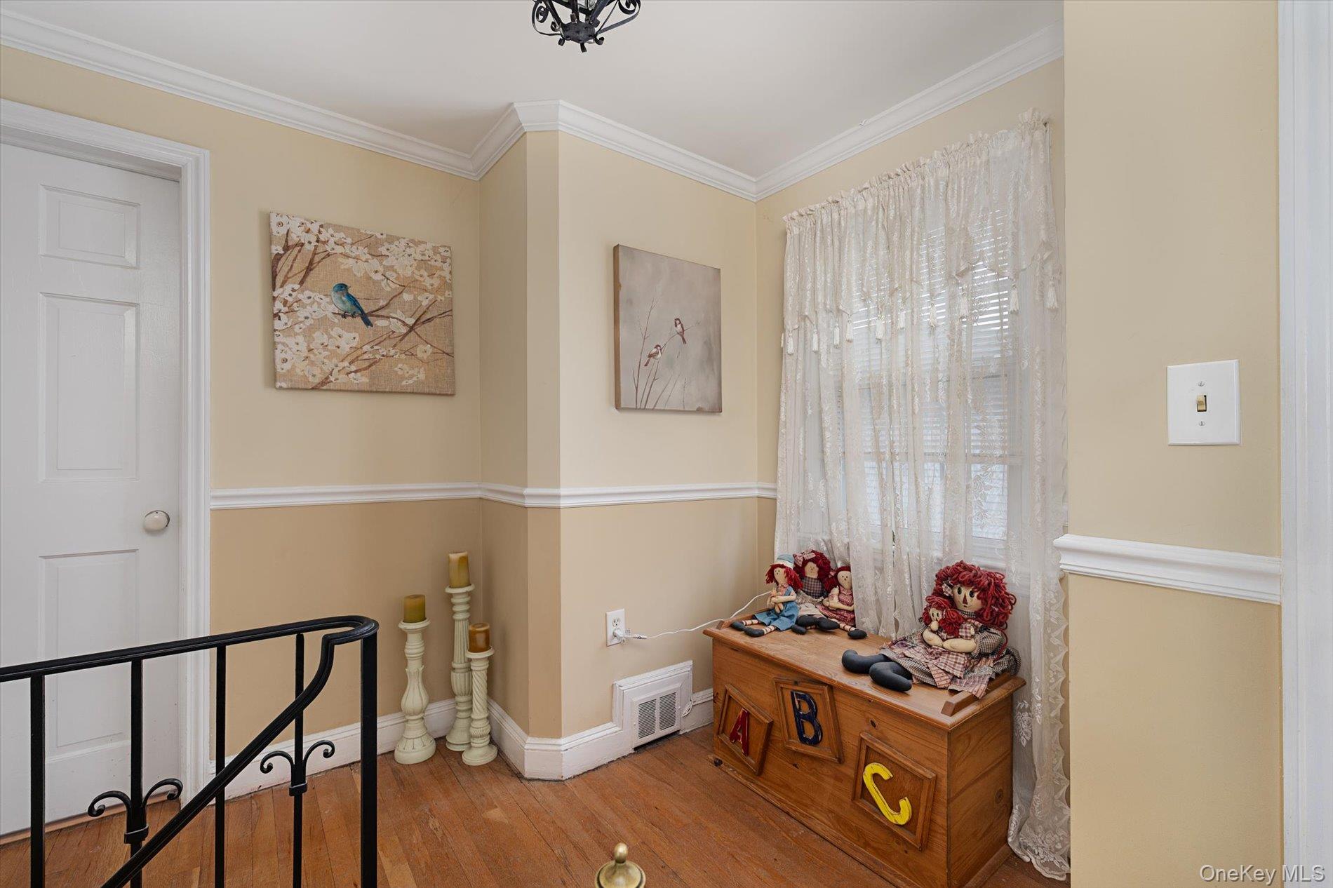 2563 Milburn Avenue – For Sale photo 15