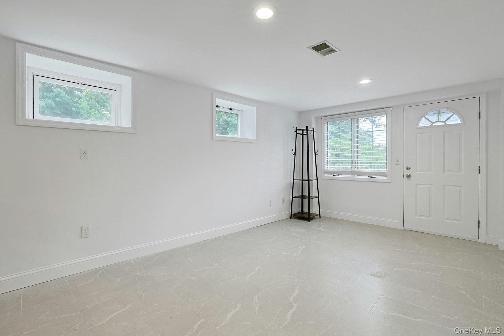 5 Prides Crossing – For Sale photo 23