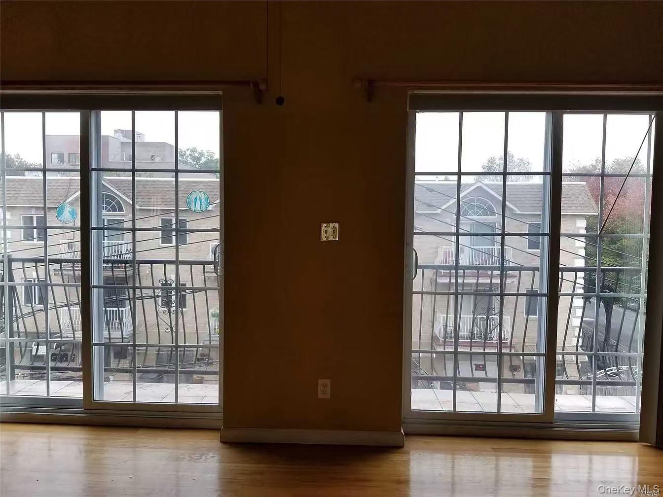71-74 161st Street, Unit Second Flo photo 3