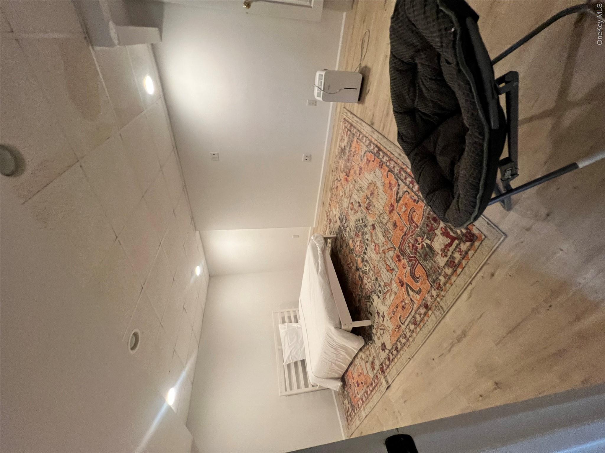 2 Box Tree Road – For Sale photo 5