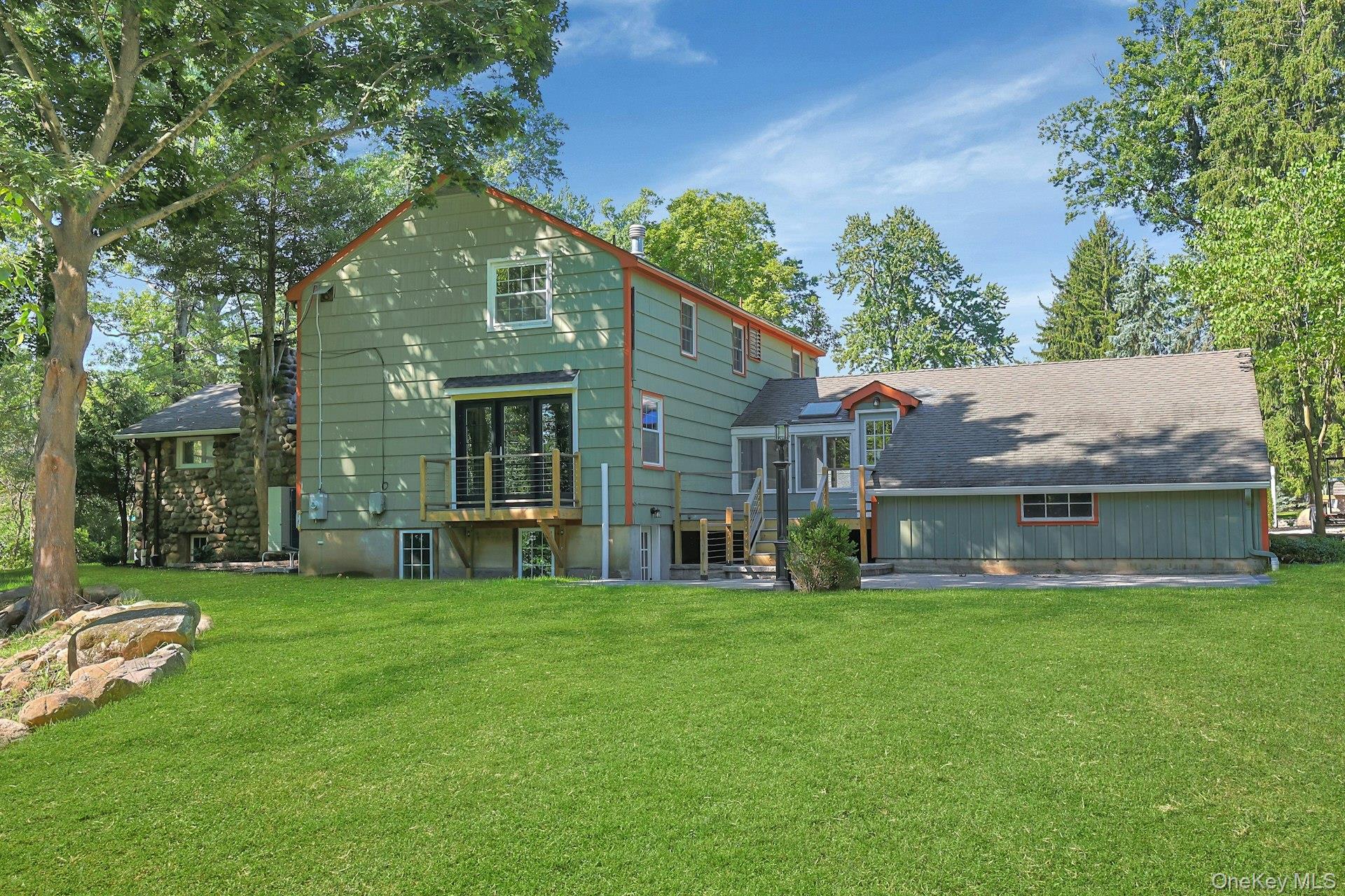 556 Babbling Brook Lane – For Sale photo 50