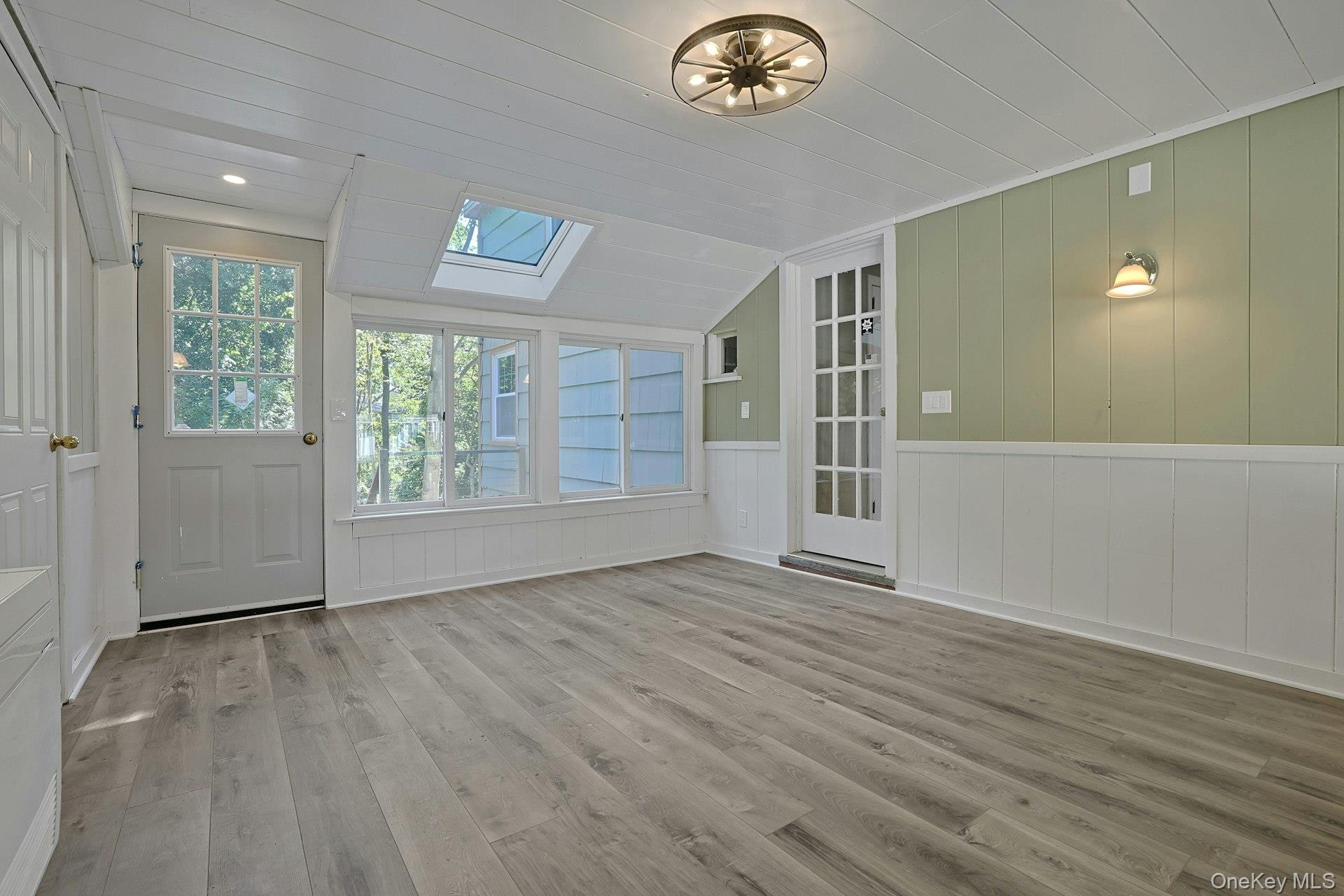556 Babbling Brook Lane – For Sale photo 28
