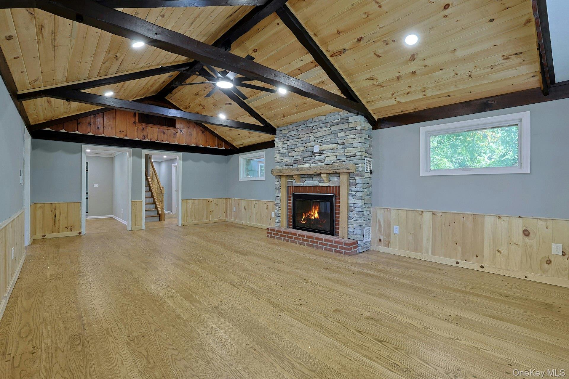 556 Babbling Brook Lane – For Sale photo 18