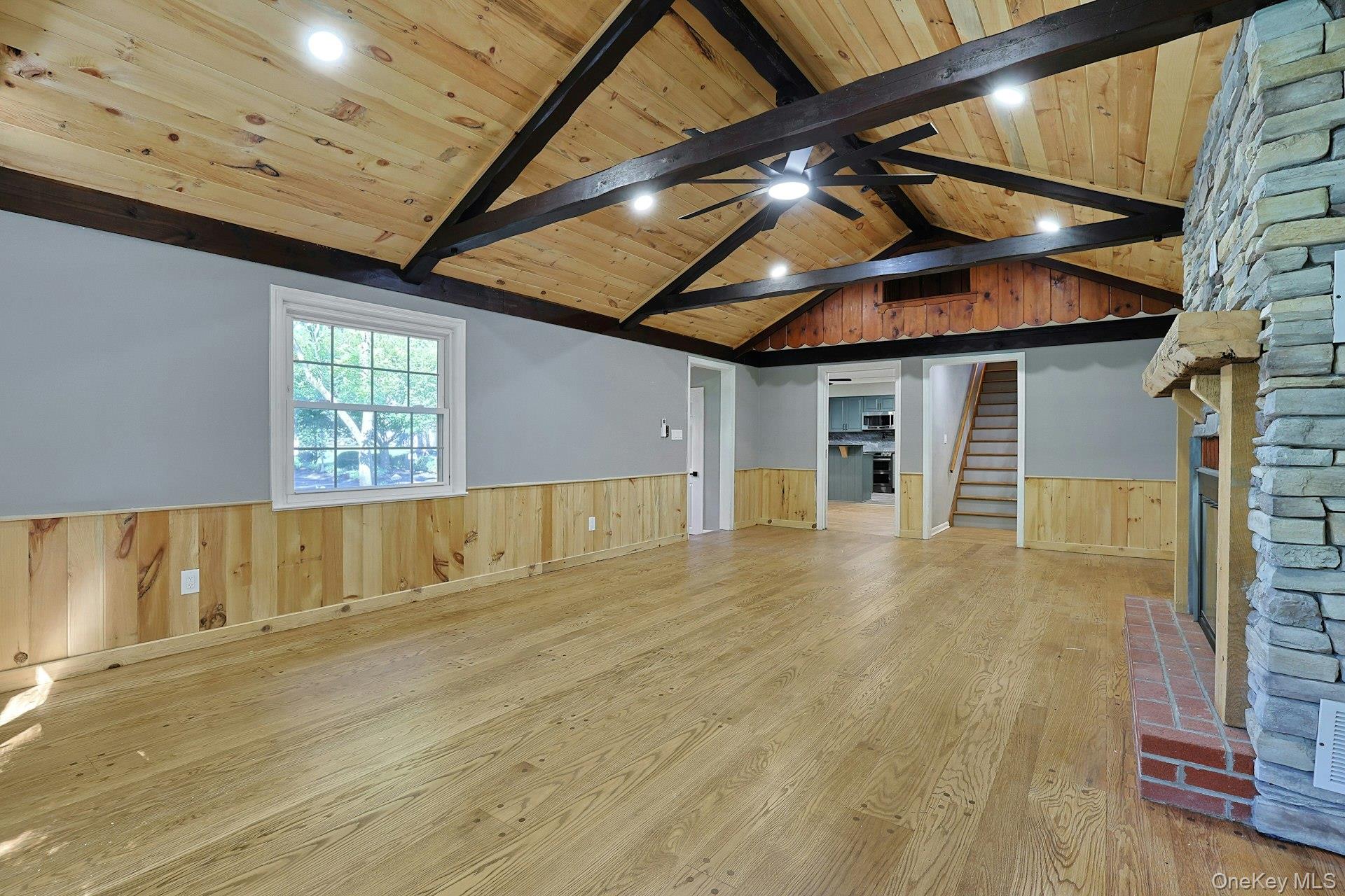 556 Babbling Brook Lane – For Sale photo 19