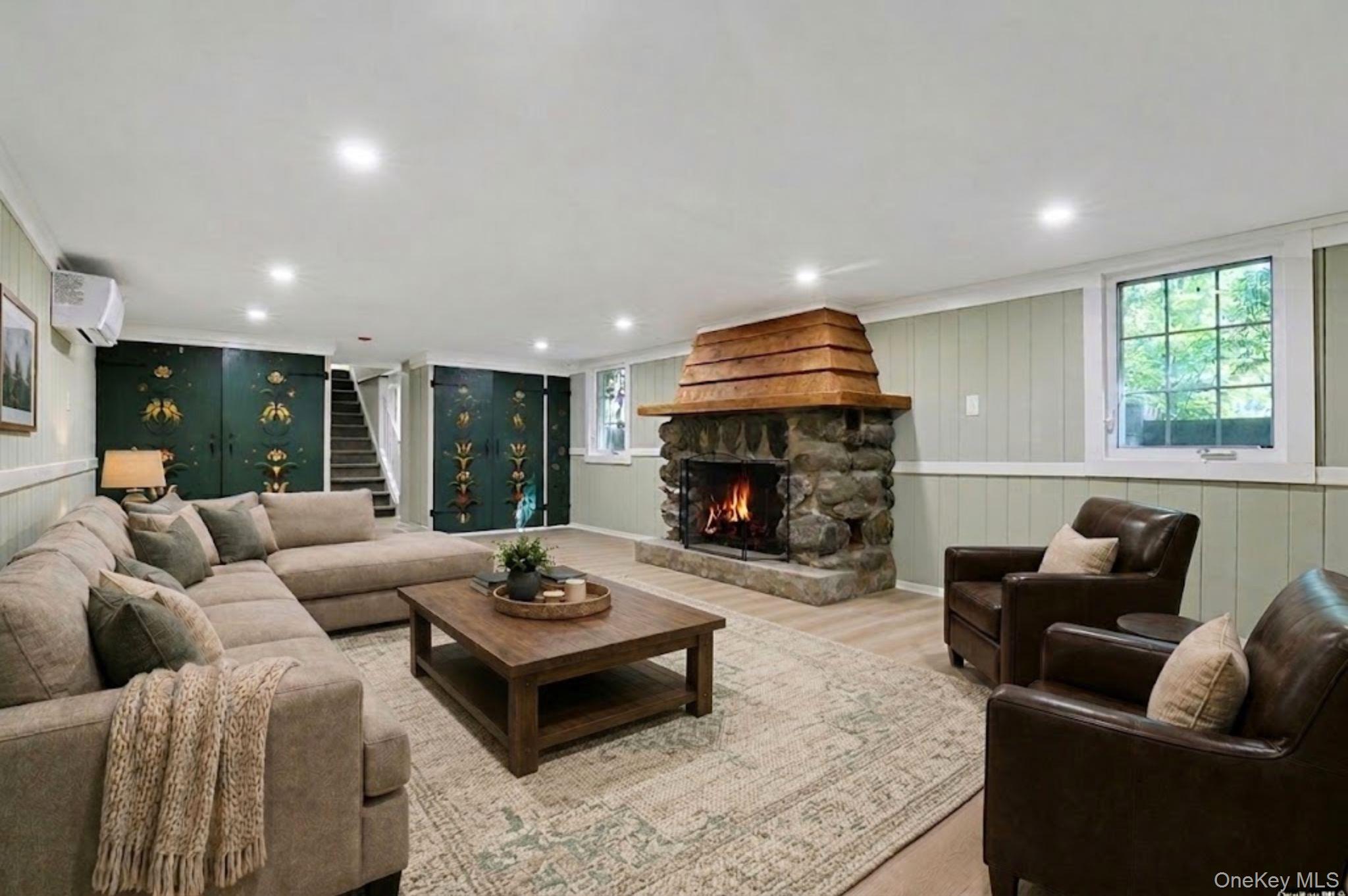 556 Babbling Brook Lane – For Sale photo 20