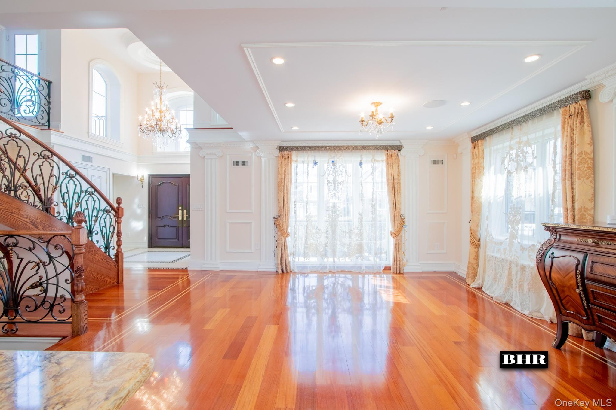 4094 Ocean Avenue – For Sale photo 8