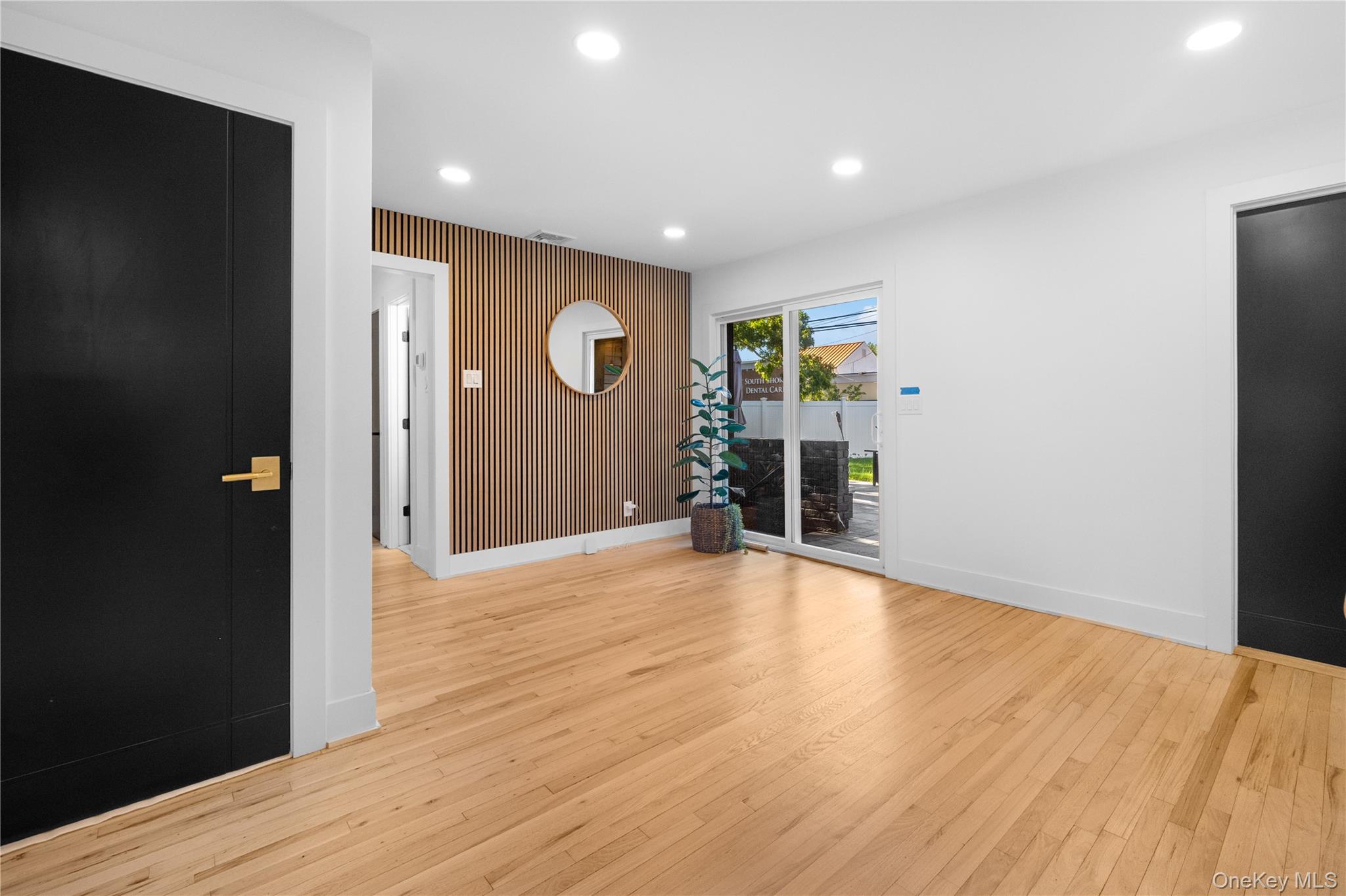 7 Tyrconnell Avenue – For Sale photo 5