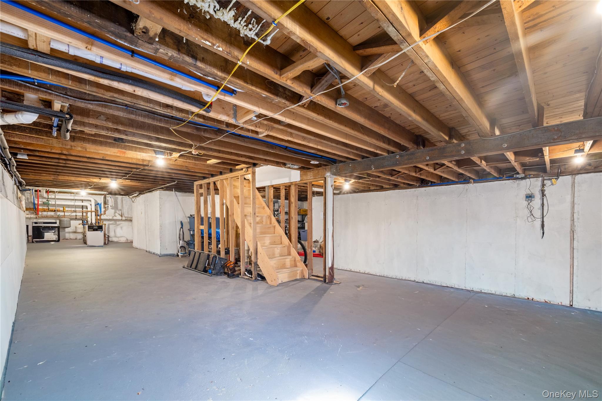 7 Tyrconnell Avenue – For Sale photo 40