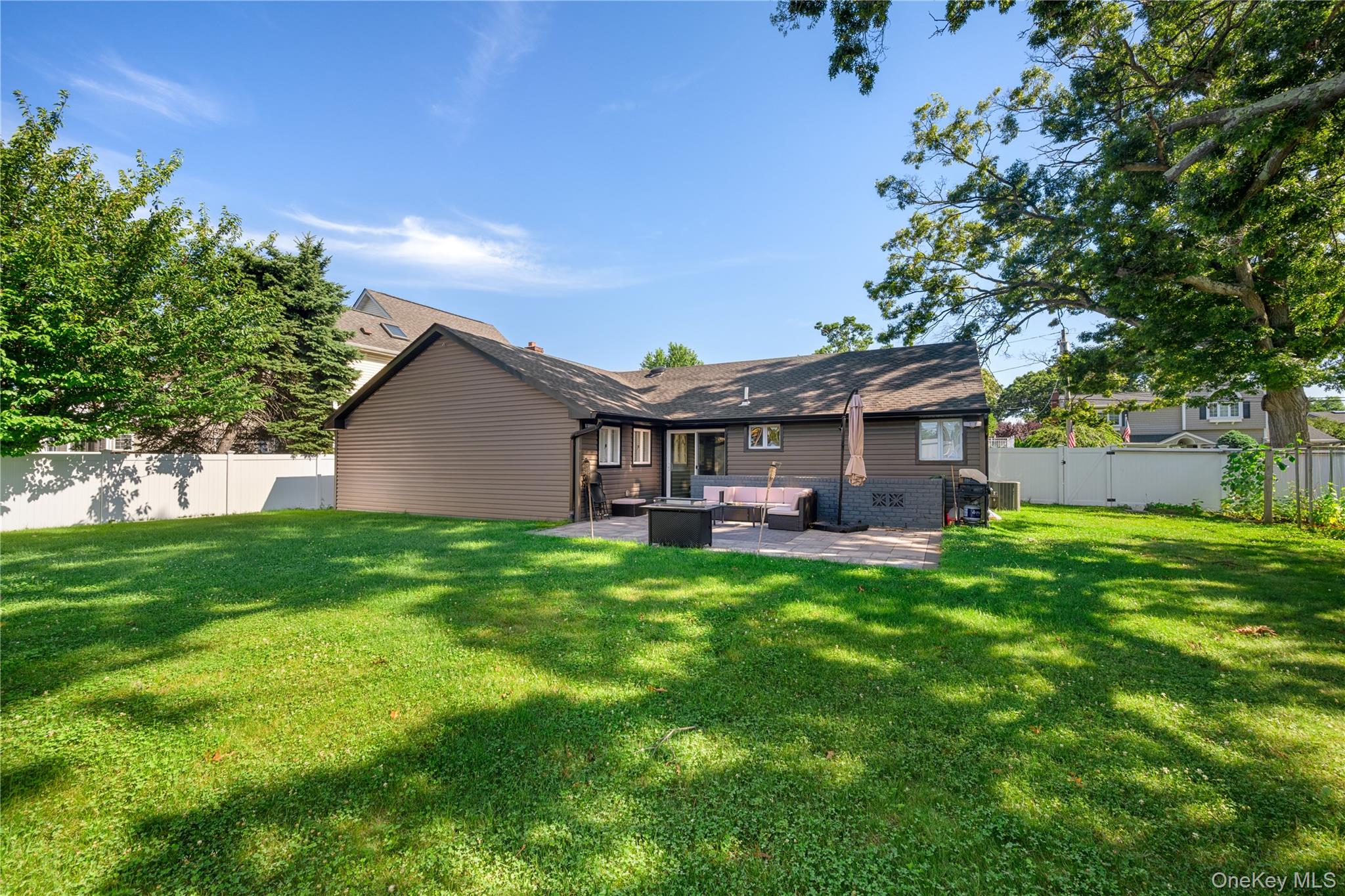 7 Tyrconnell Avenue – For Sale photo 44