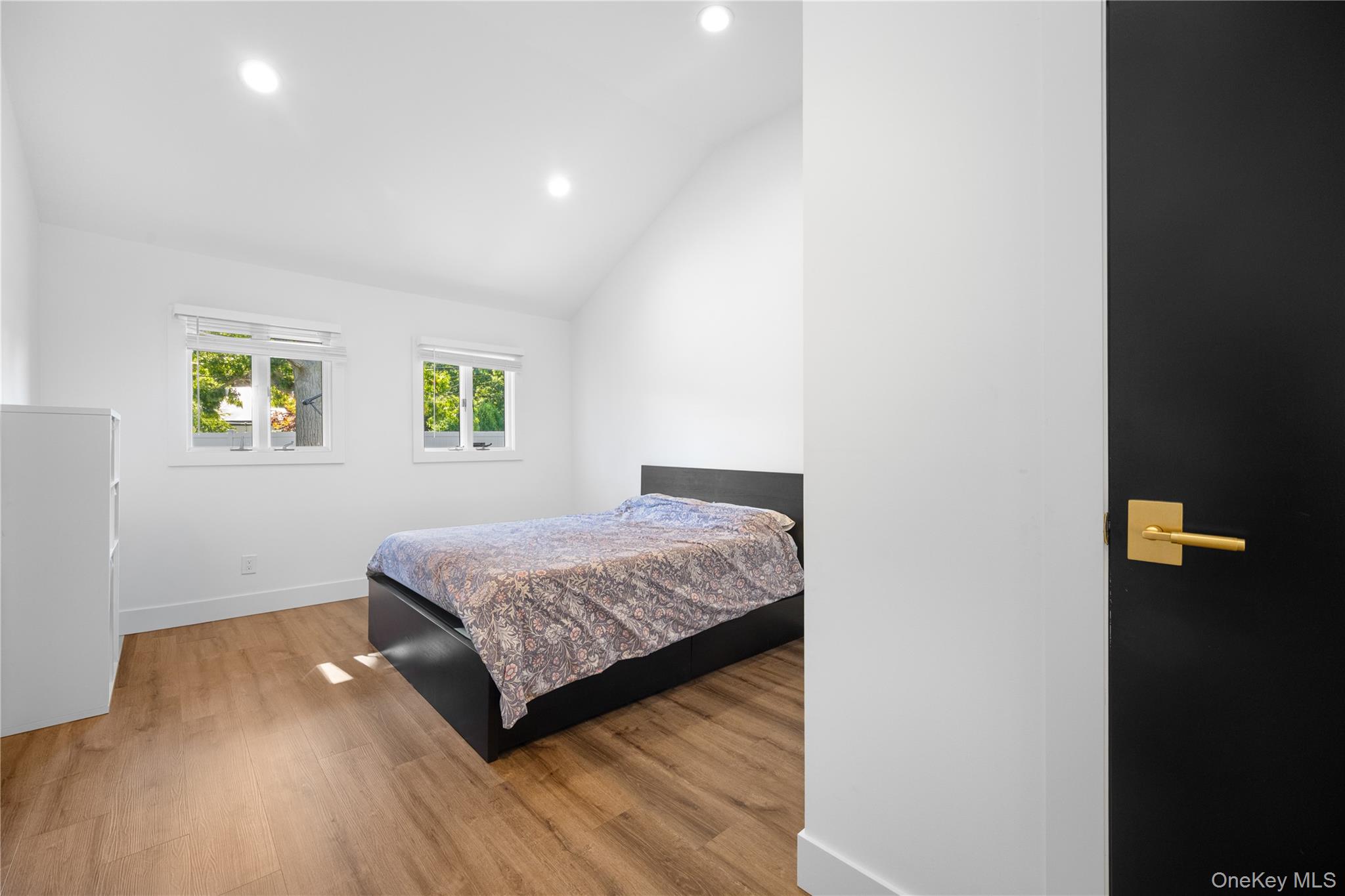 7 Tyrconnell Avenue – For Sale photo 29