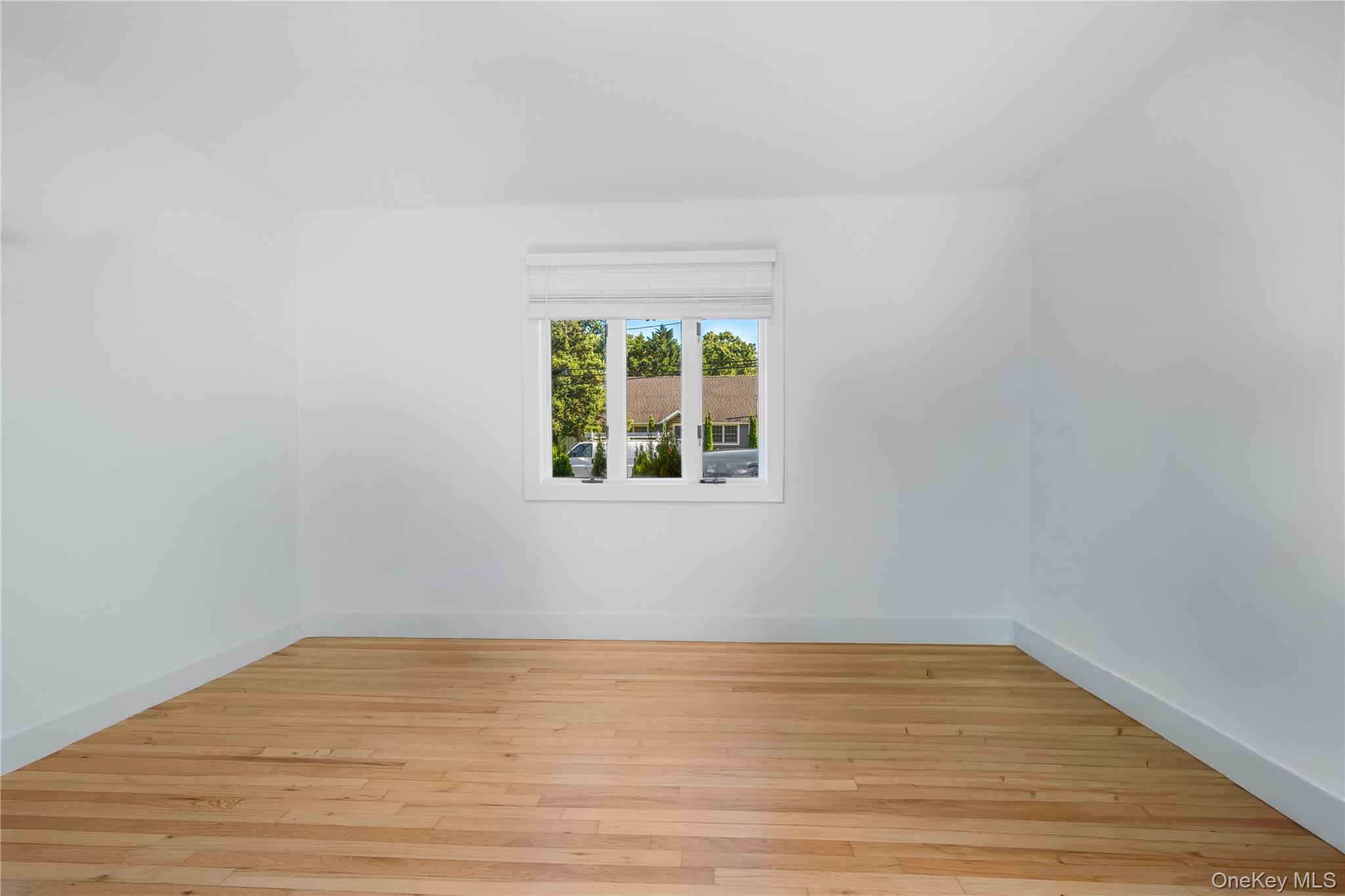 7 Tyrconnell Avenue – For Sale photo 38
