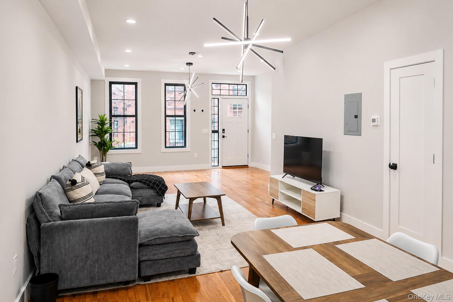 465 E 143rd Street, Unit 2