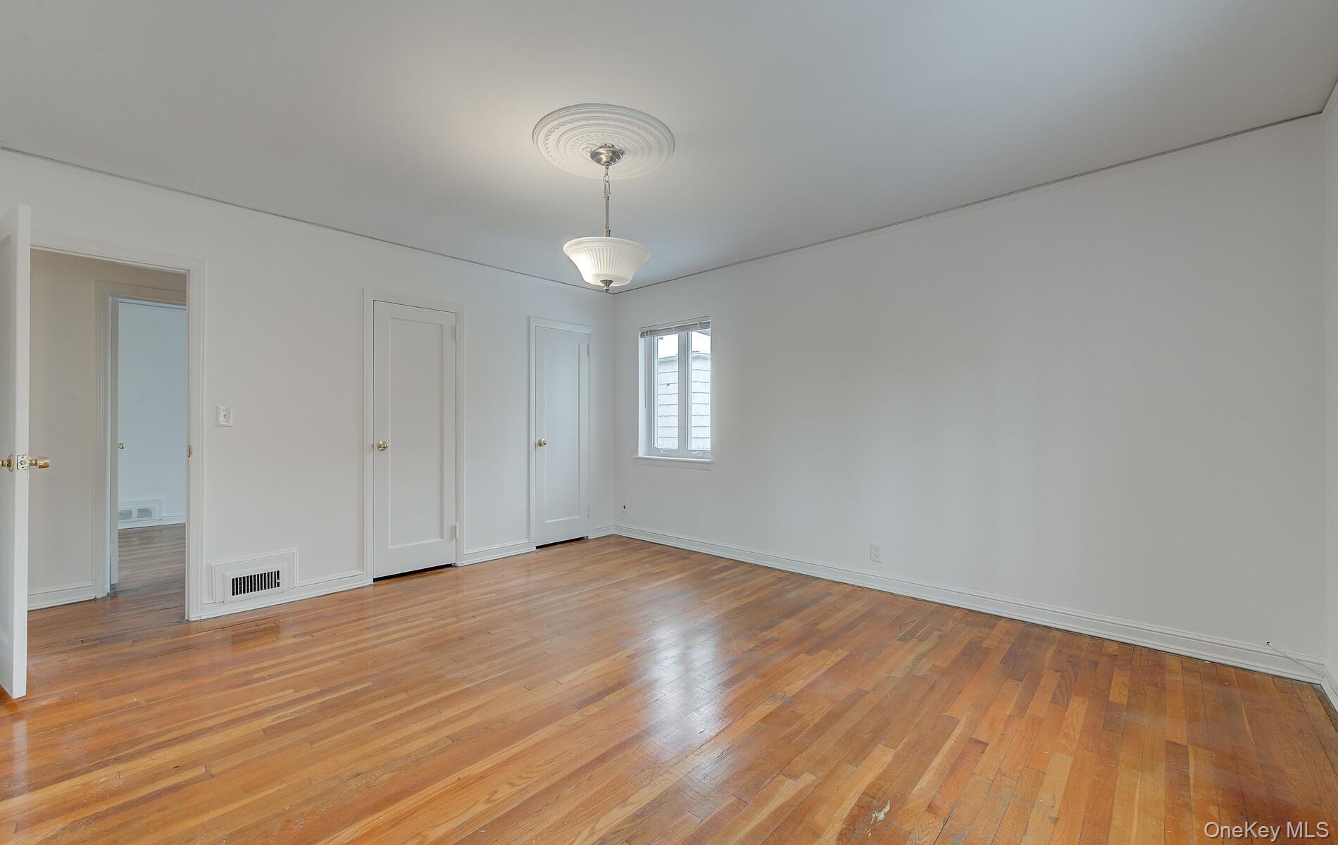 9 Wimbleton Lane – For Sale photo 17