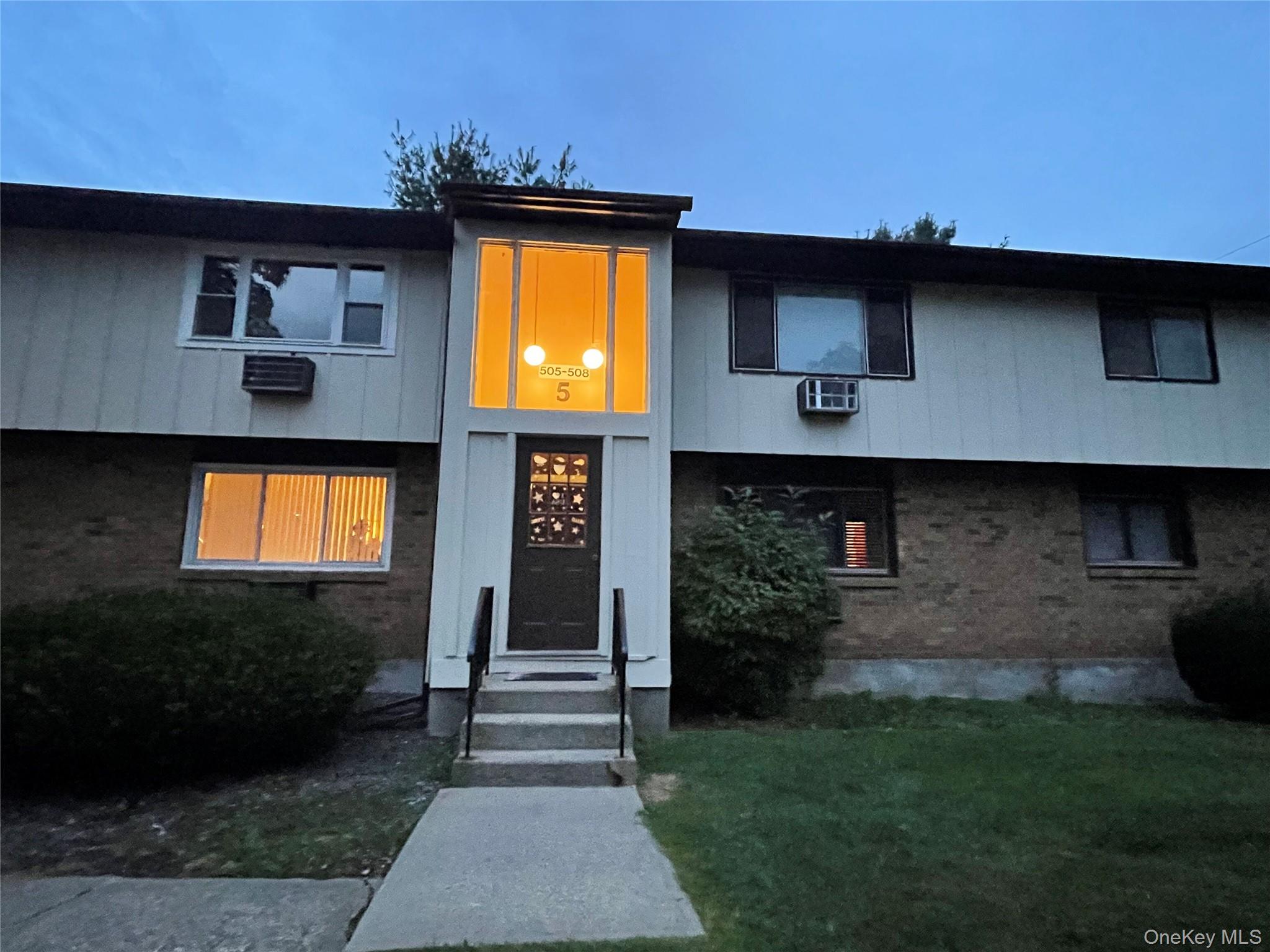 508 Parr Meadow Drive, Unit 5H