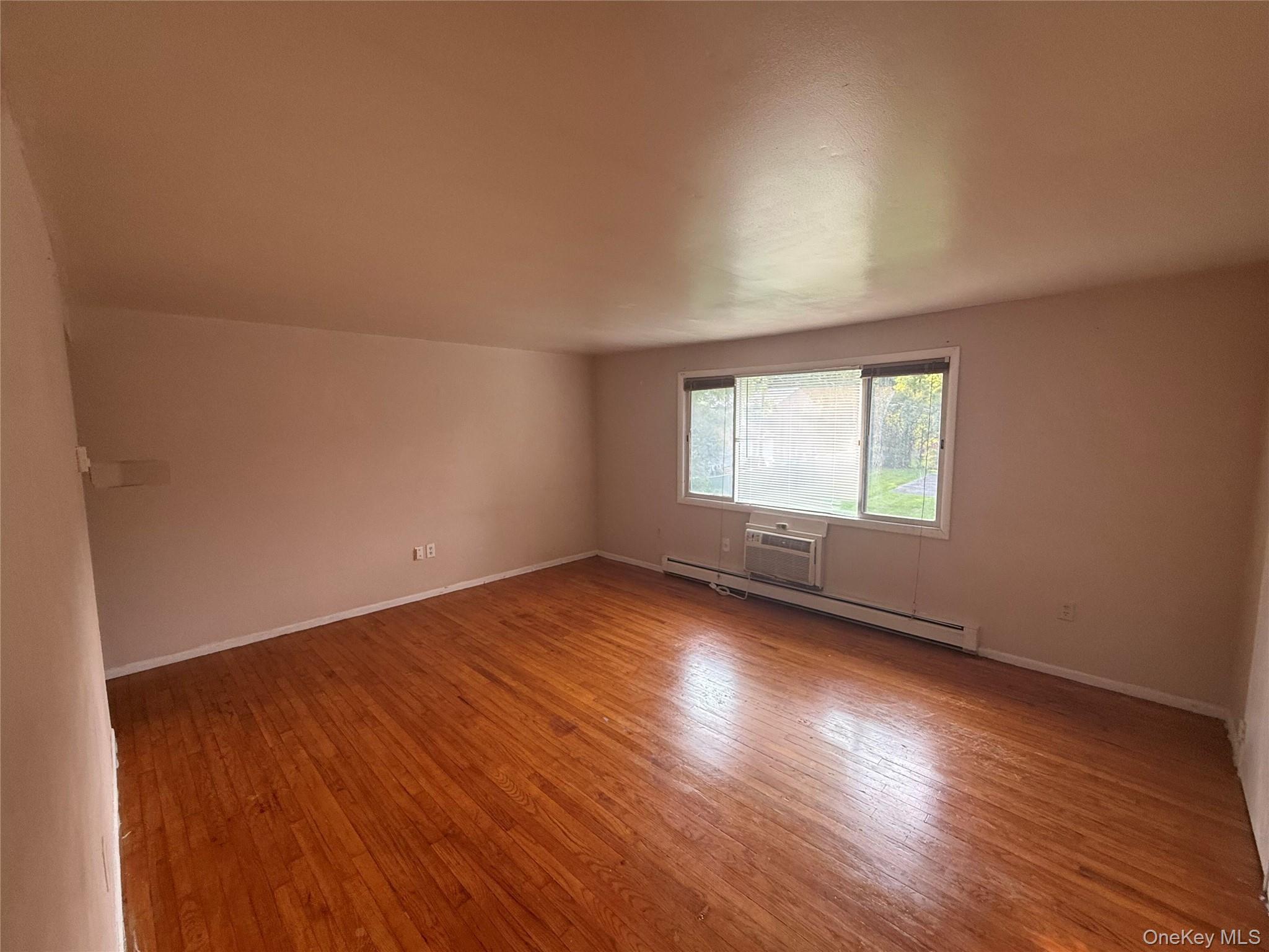 508 Parr Meadow Drive, Unit 5H photo 15