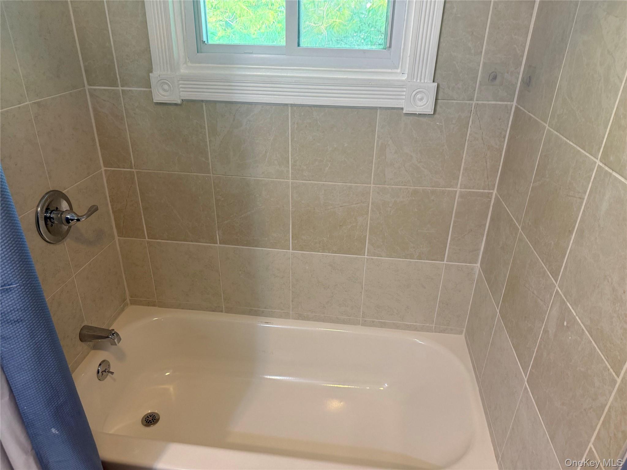 508 Parr Meadow Drive, Unit 5H photo 20