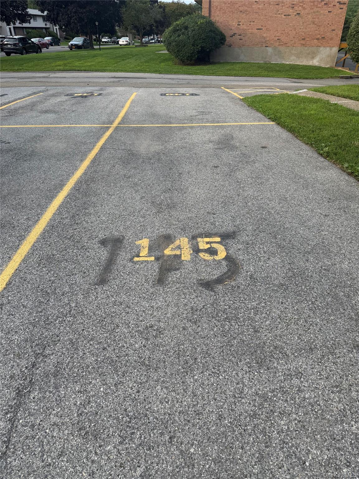508 Parr Meadow Drive, Unit 5H photo 26