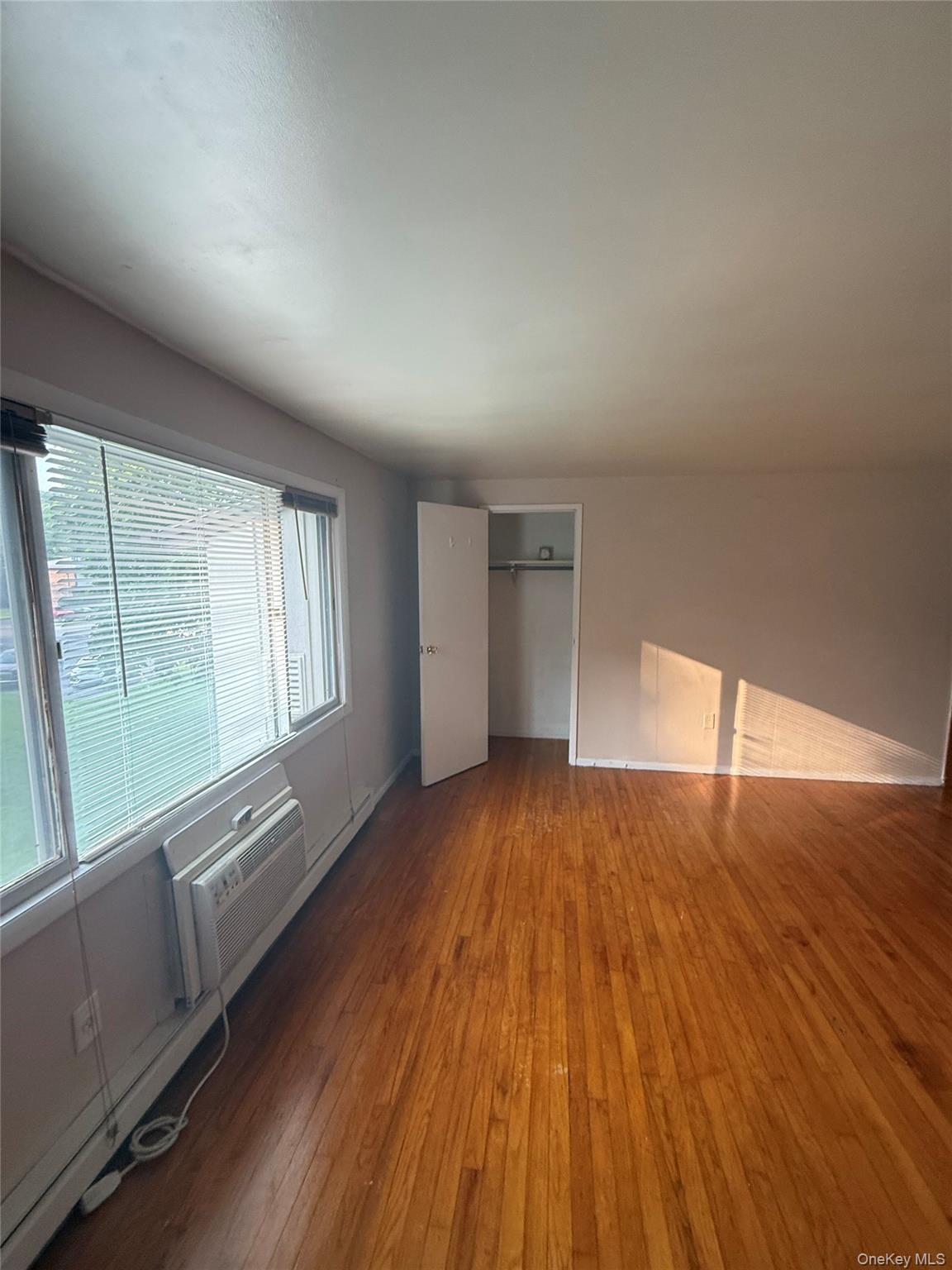 508 Parr Meadow Drive, Unit 5H photo 16