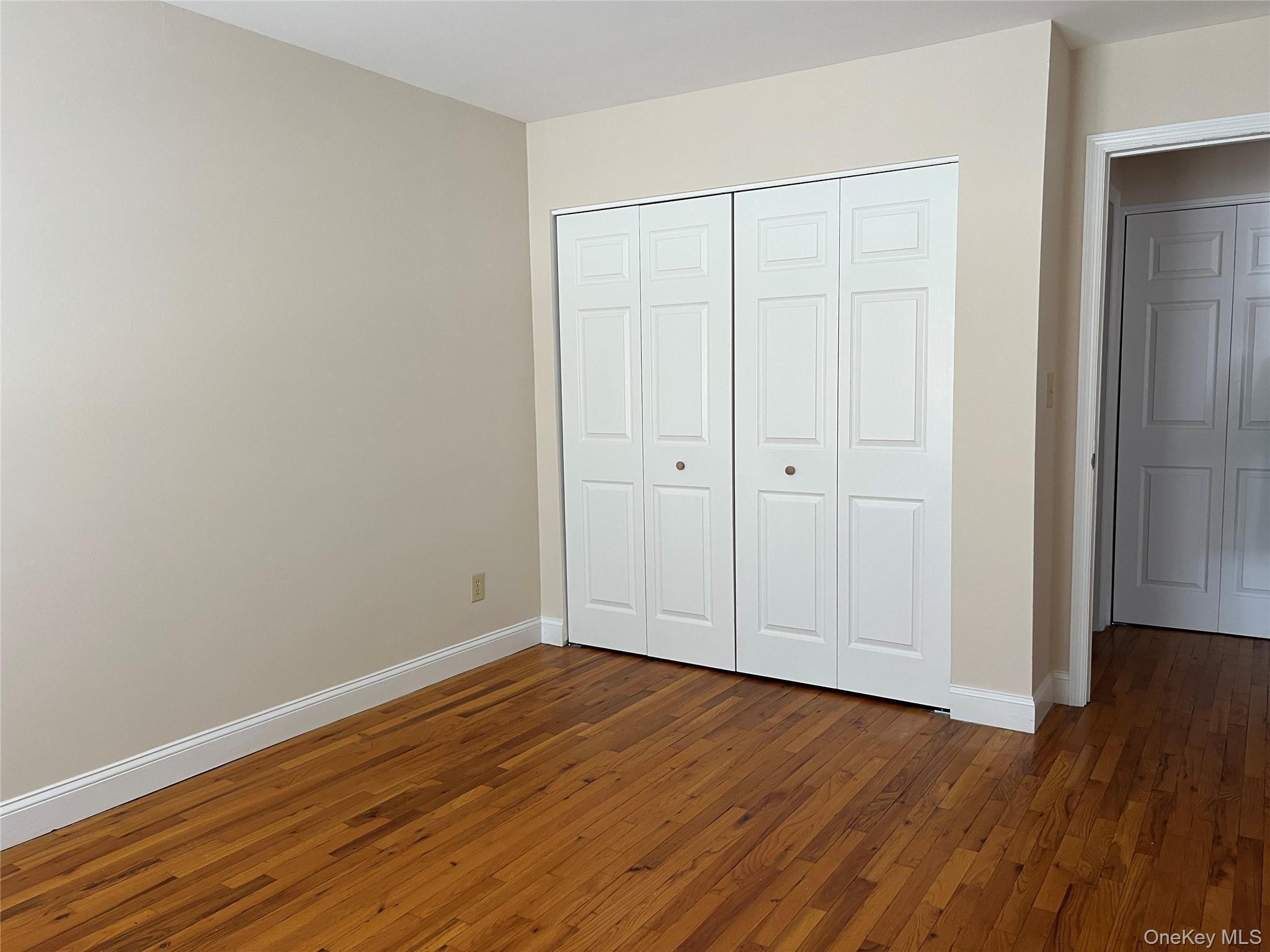 4 Colonial Road, Unit 106 photo 12