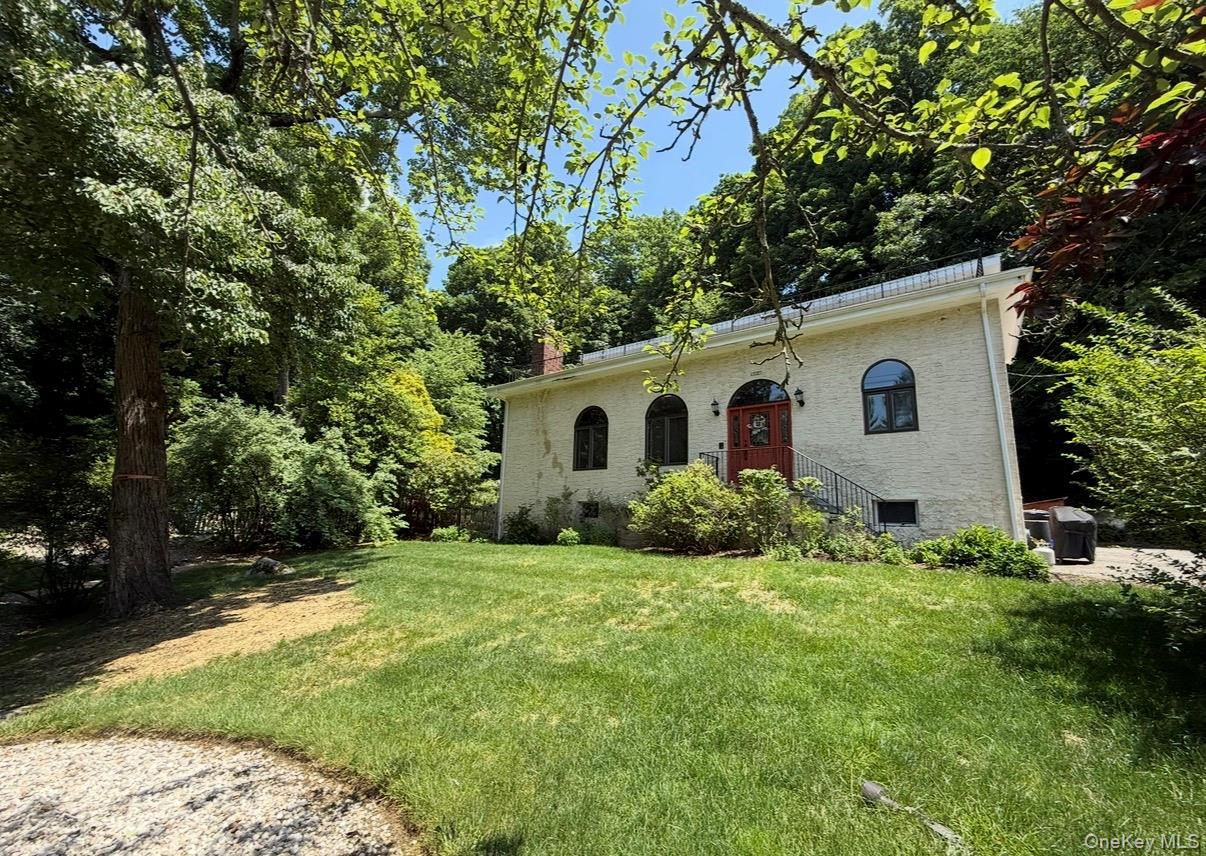 107 Stephenson Terrace – For Sale