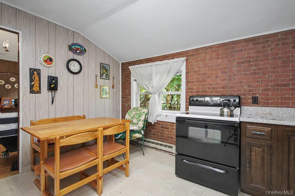 198 Pine Grove Road – For Sale photo 20