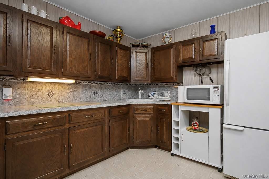 198 Pine Grove Road – For Sale photo 19